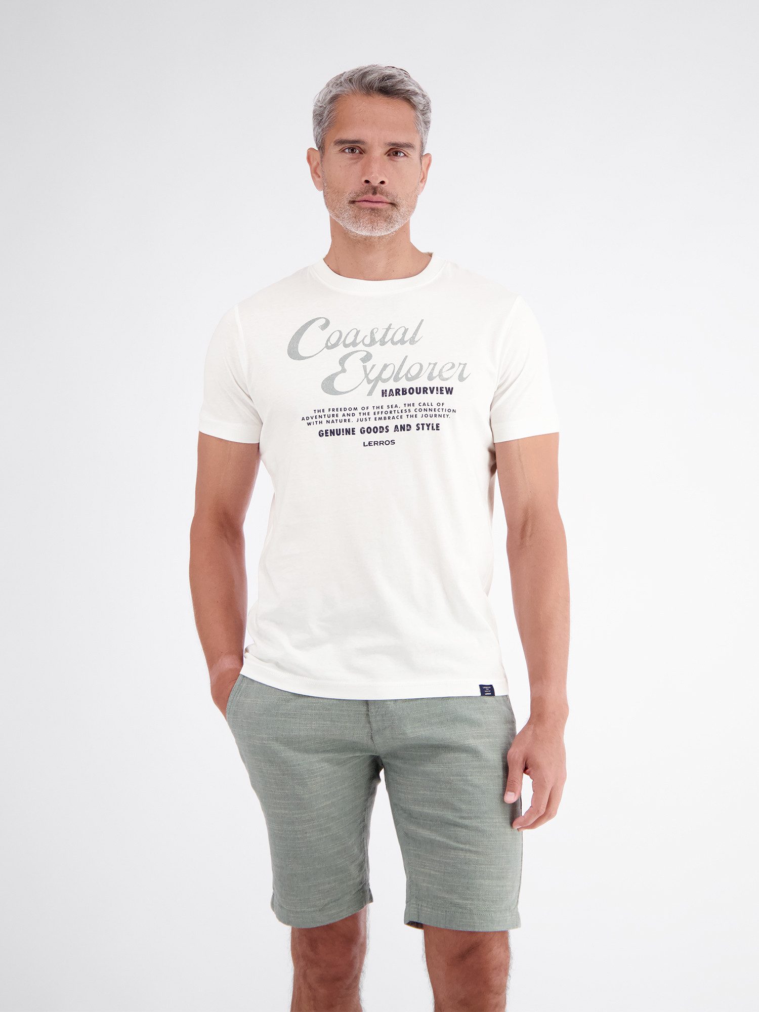 T-Shirt T-Shirt aus 100 % Baumwolle mit Brustprint