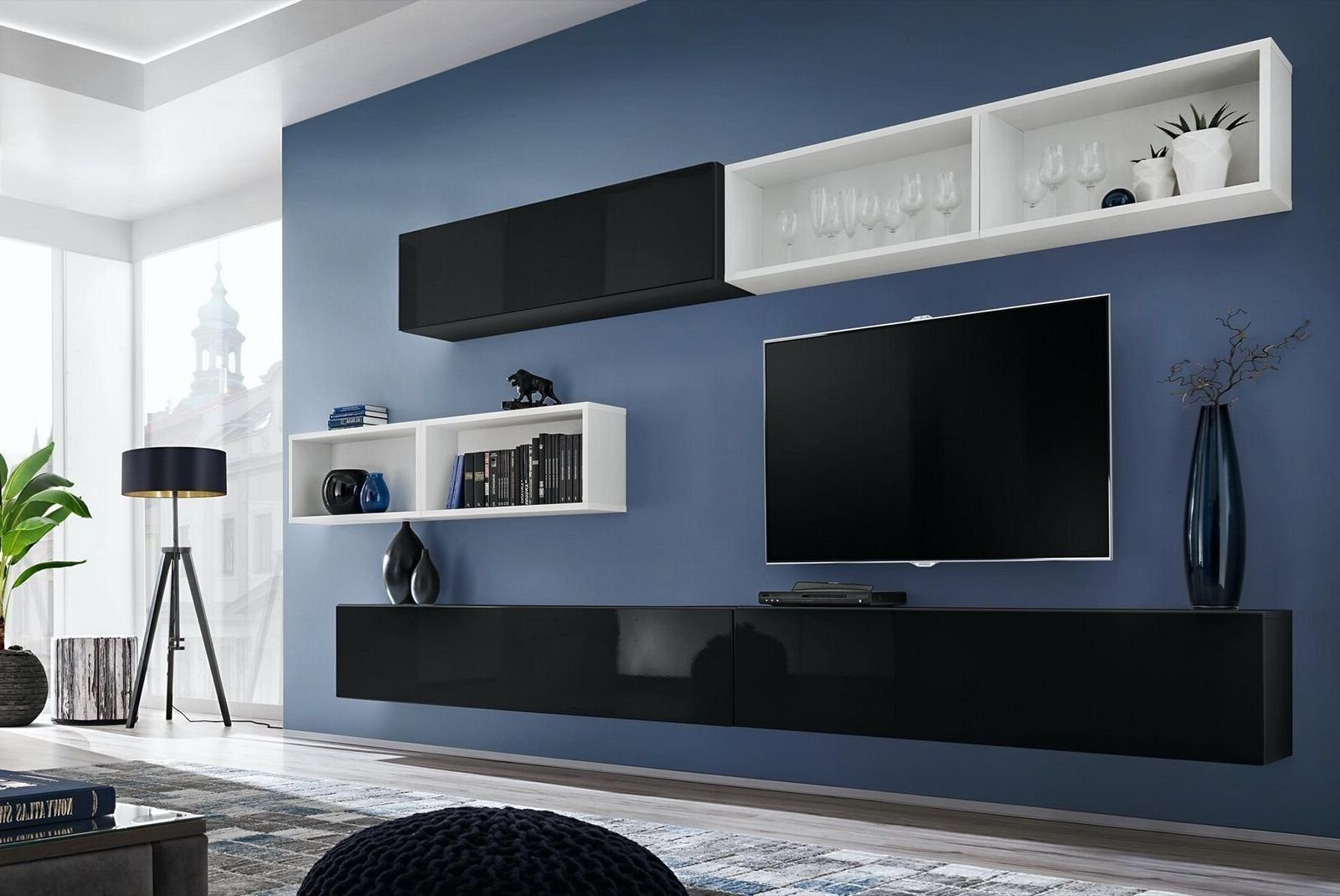 Wohnwand Elegante TV-Halterung aus Holz mit Wandregal und Lowboard