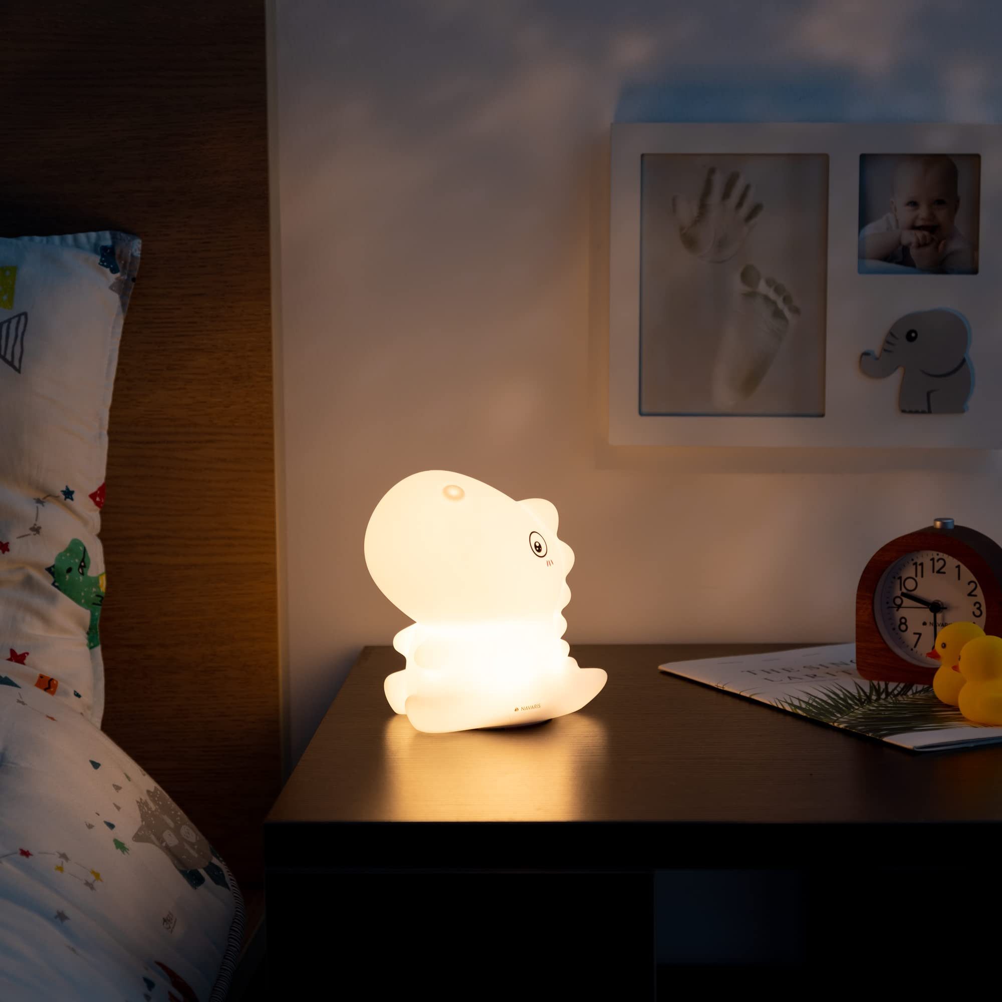 Navaris LED Nachtlicht Navaris LED Nachtlicht Dino Design RGB aufladbar Kinderlampe Weiß USB
