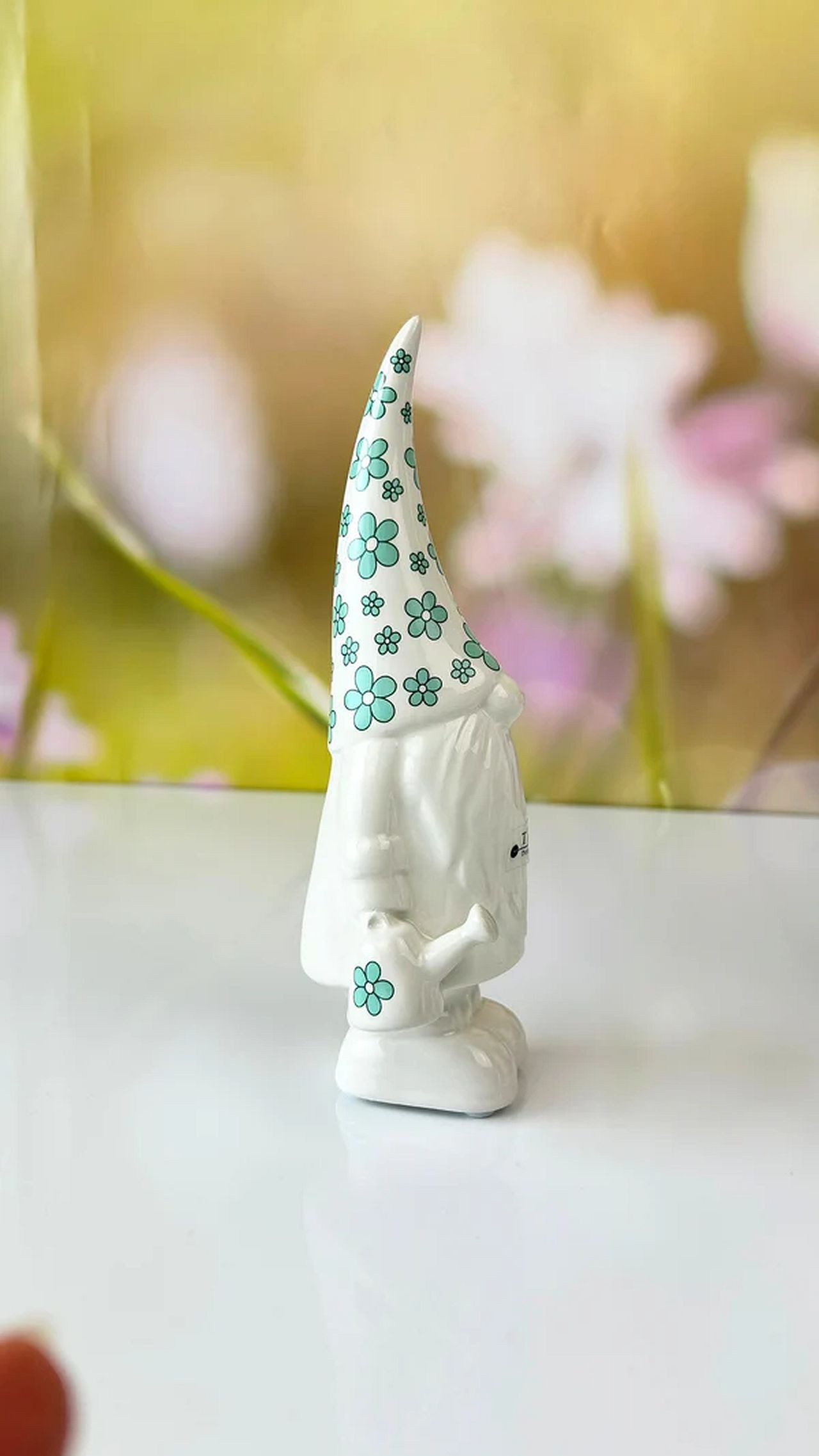 TIZIANO - DESIGN & EMOTIONS Dekofigur Deko Zwerg Geraldo Keramik grün – Gartenzwerg modern 21/30 cm