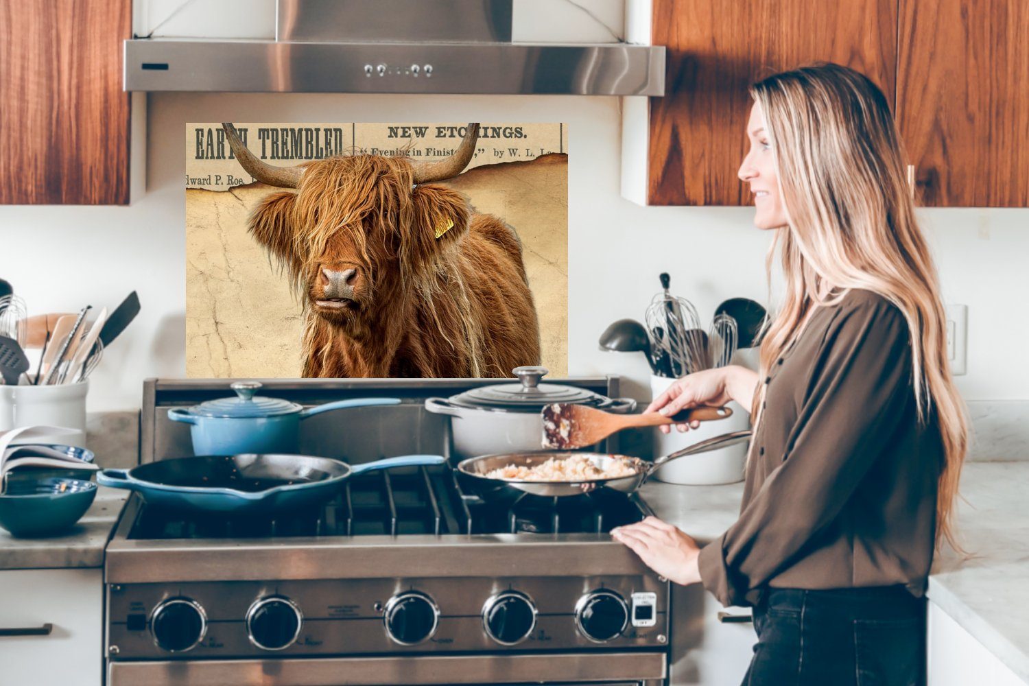 Vintage Kuh, Wandschutz, Küchenrückwand aus küchen Herdblende Highlander (1-tlg), cm, Schottischer - 60x40 - Temperaturbeständig MuchoWow