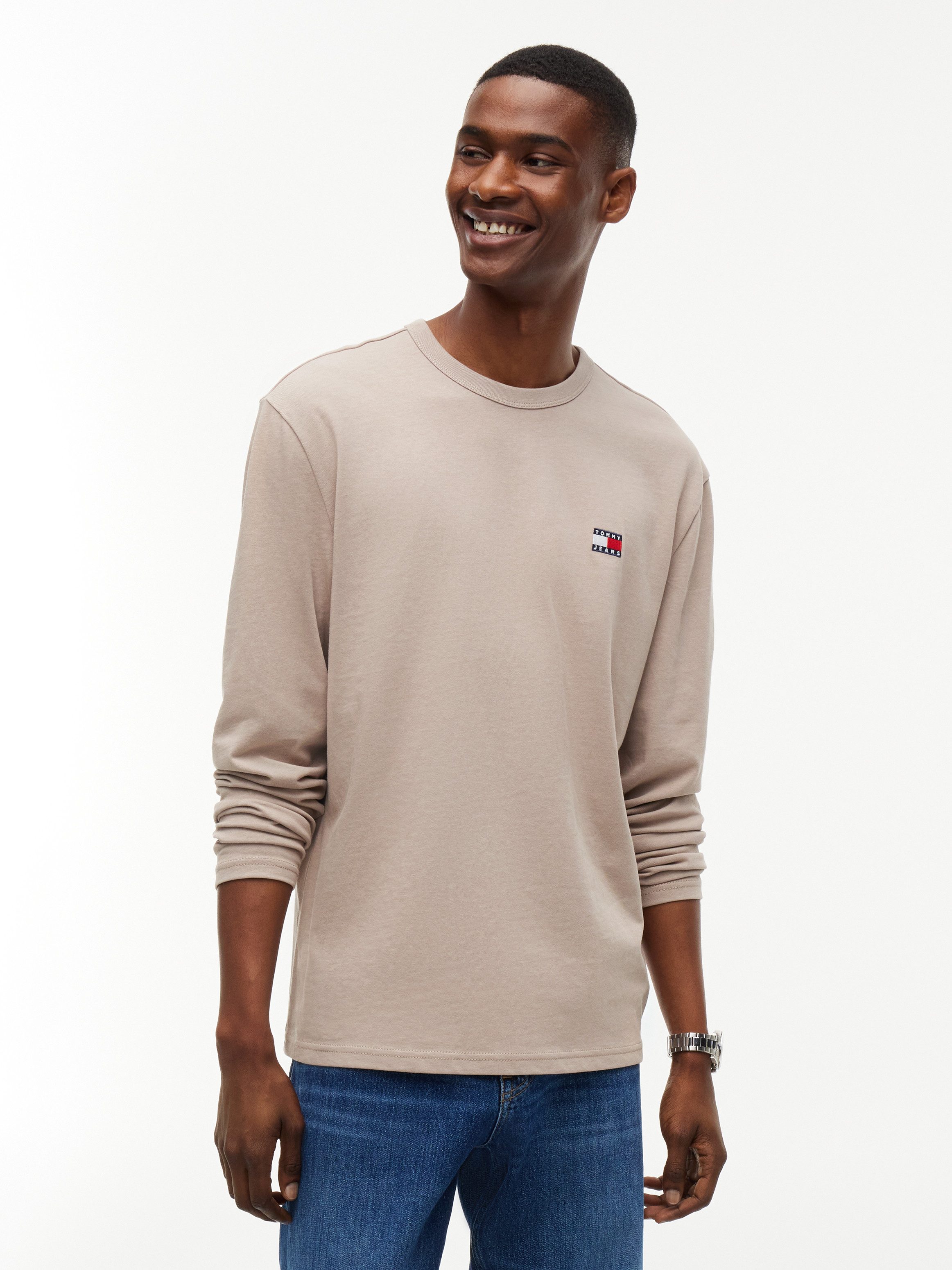 Tommy Jeans Langarmshirt TJM REG BADGE TEE LS EXT