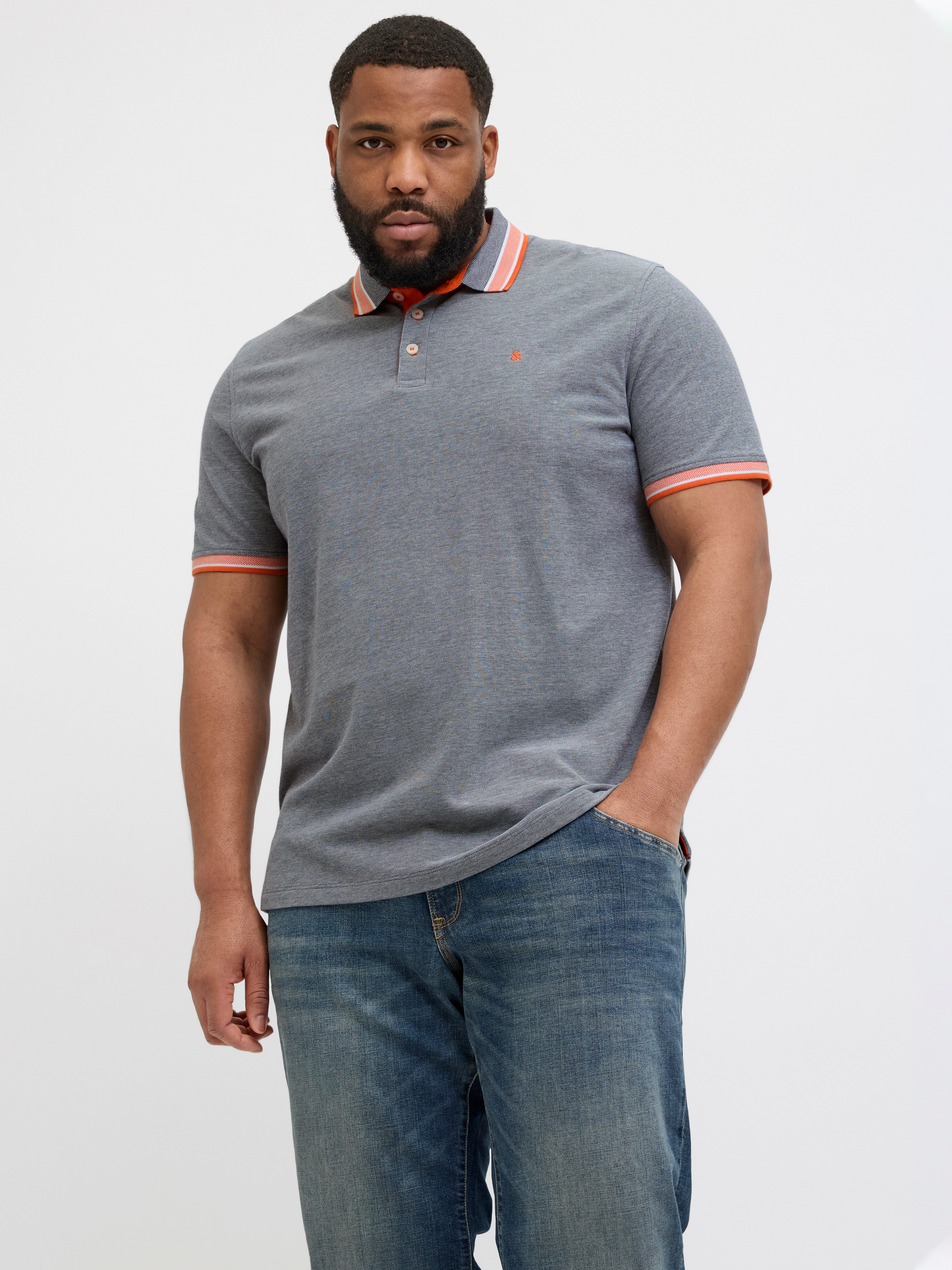 Jack & Jones PlusSize Poloshirt JJEPAULOS POLO SS NOOS PLS mit Logo Sticker günstig online kaufen
