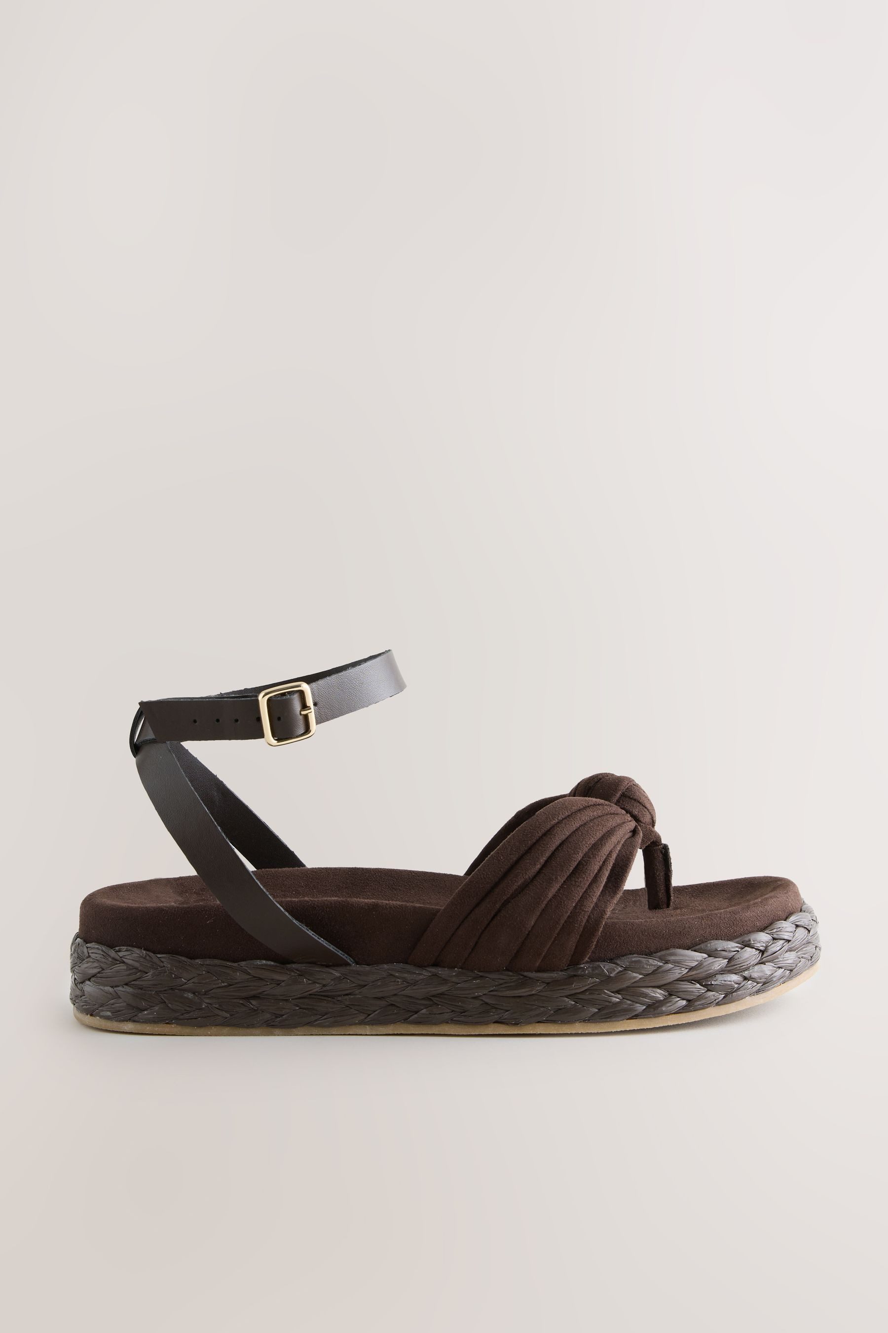 Next Zehentrenner aus Bast mit Knotendetail Keilsandalette (1-tlg)