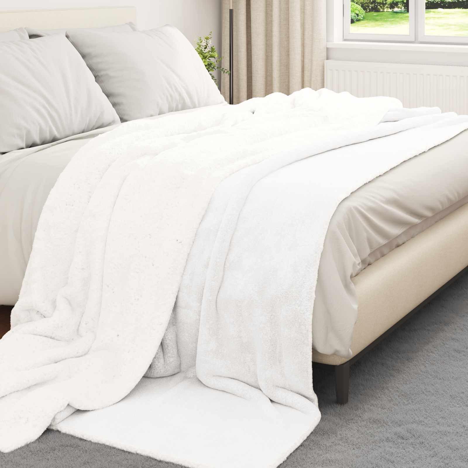 vidaXL Bettüberwurf Überwurfdecke Weiß 220 x 240 cm 2.67 Fleece