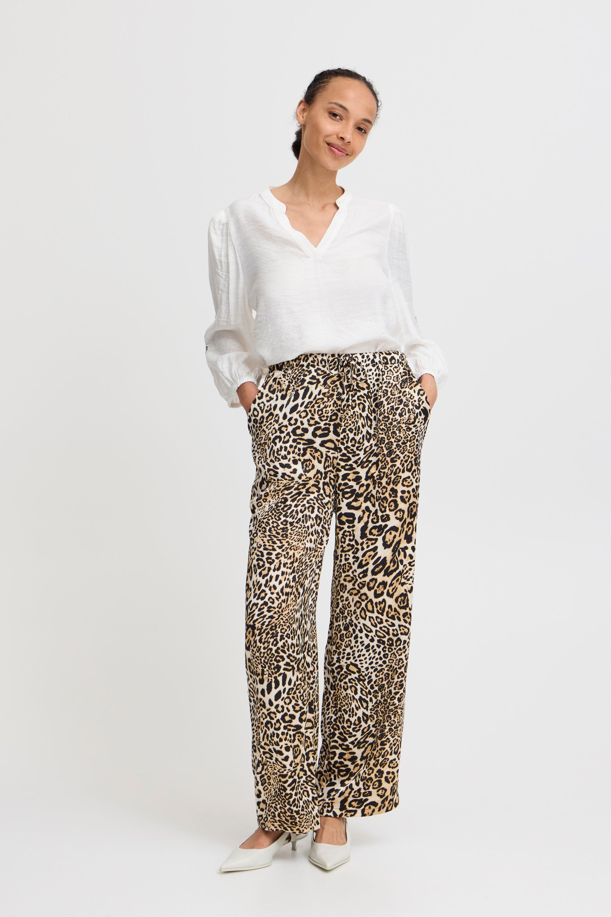 b.young Stoffhose BYICAT PANTS - LIGHT WOVEN
