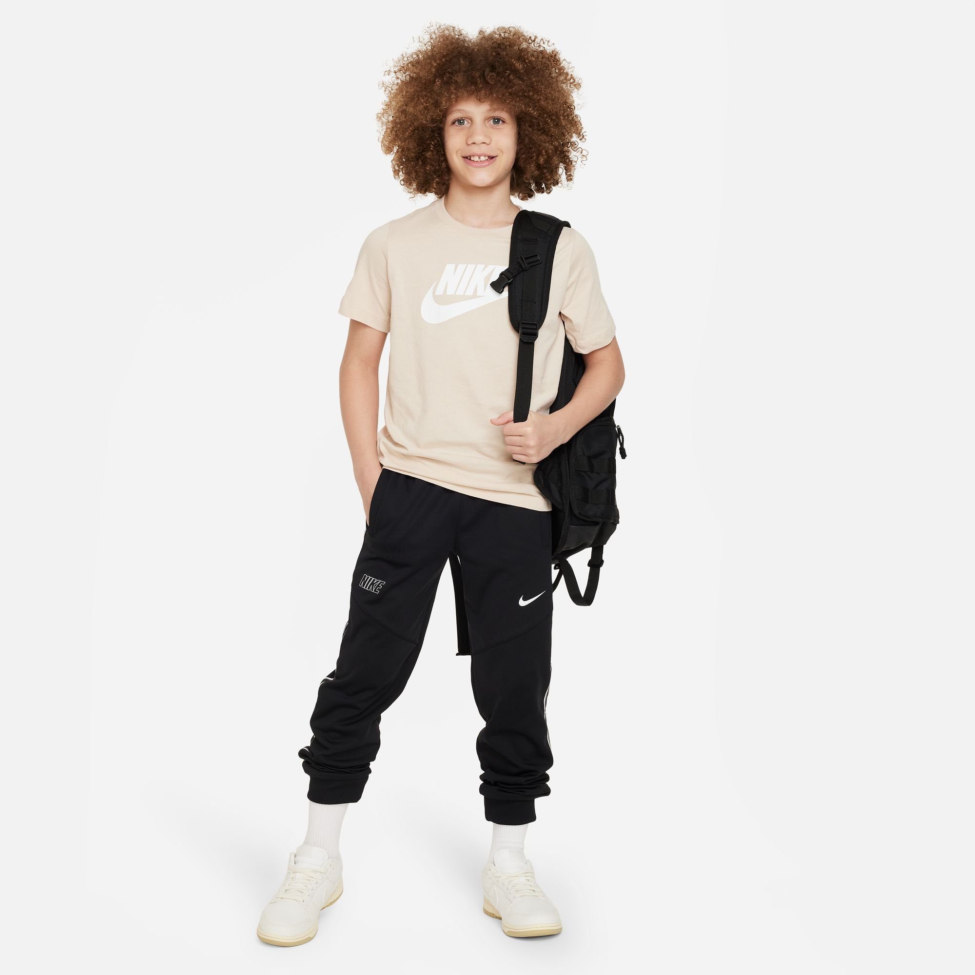 COTTON T-SHIRT BIG Sportswear SANDDRIFT KIDS' Nike T-Shirt