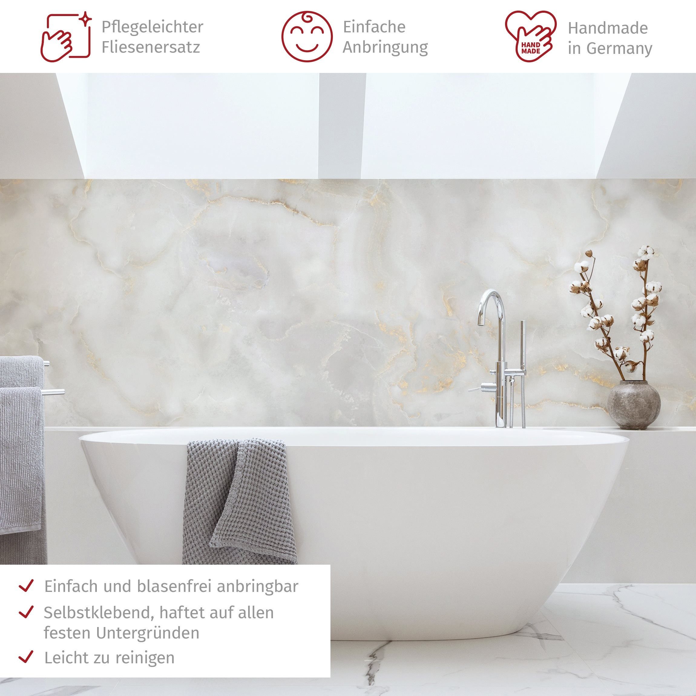 Bilderdepot24 Badrückwand weiss fugenlose Wandverkleidung Bad mit Motiv, (Hartfolie matt » Selbstklebend SMART 0,35 mm), wasserfestes Wandpaneel Onyx Marmor Gold
