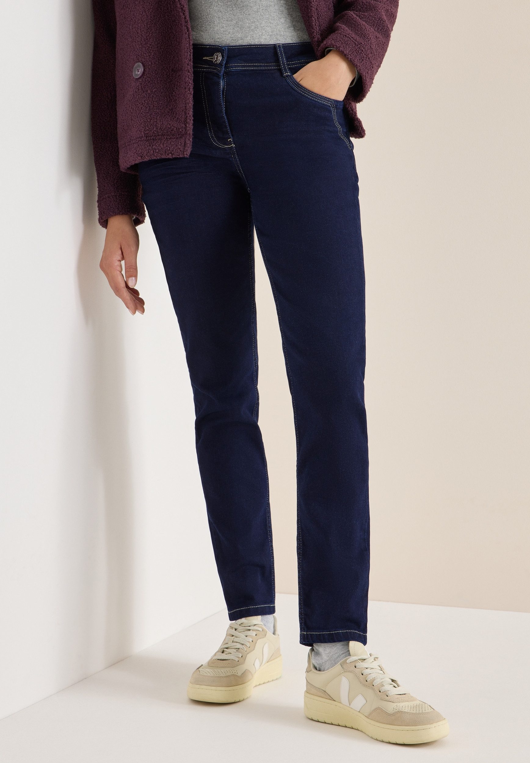 CECIL 5-Pocket-Hose Style Scarlett Rinsed