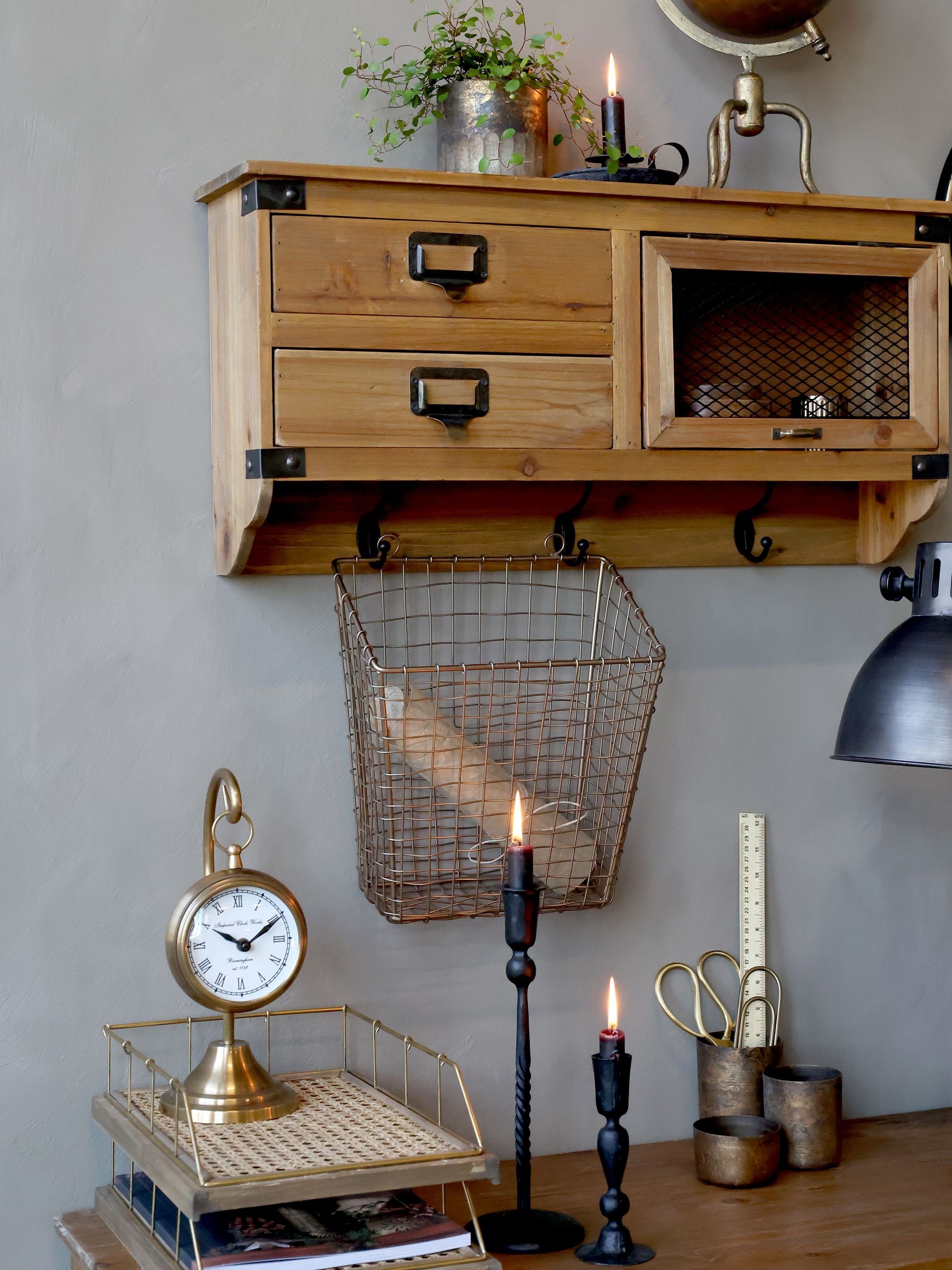 Chic Antique Wandregal Wandregal Regal Holz mit 3 Haken 2 Schubladen Natur L 70cm Chic