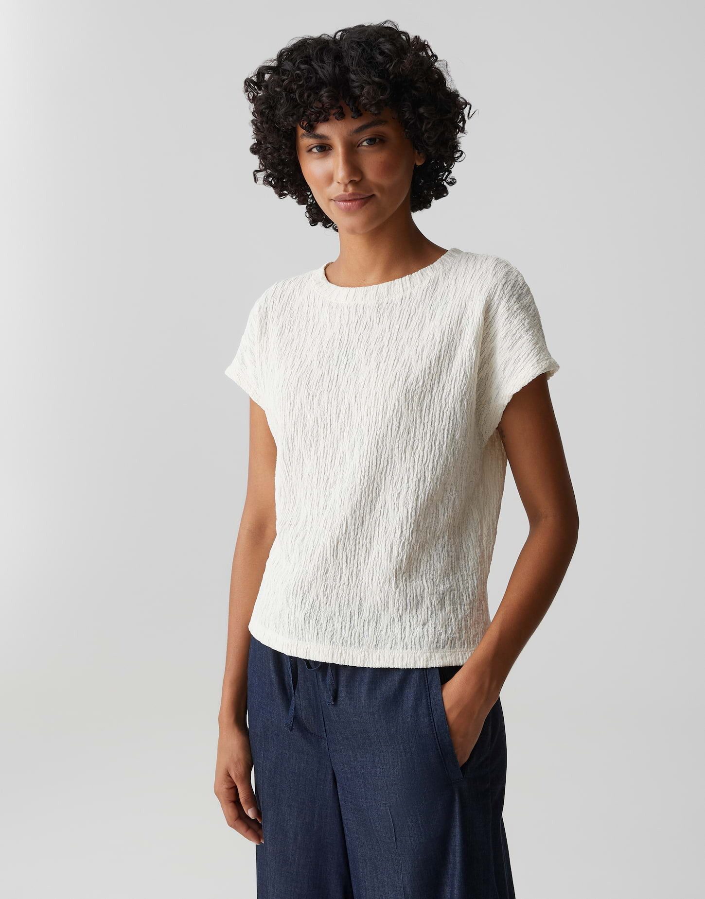 Kurzarmshirt Sistruk aus Jersey mit Crinkle Effekt