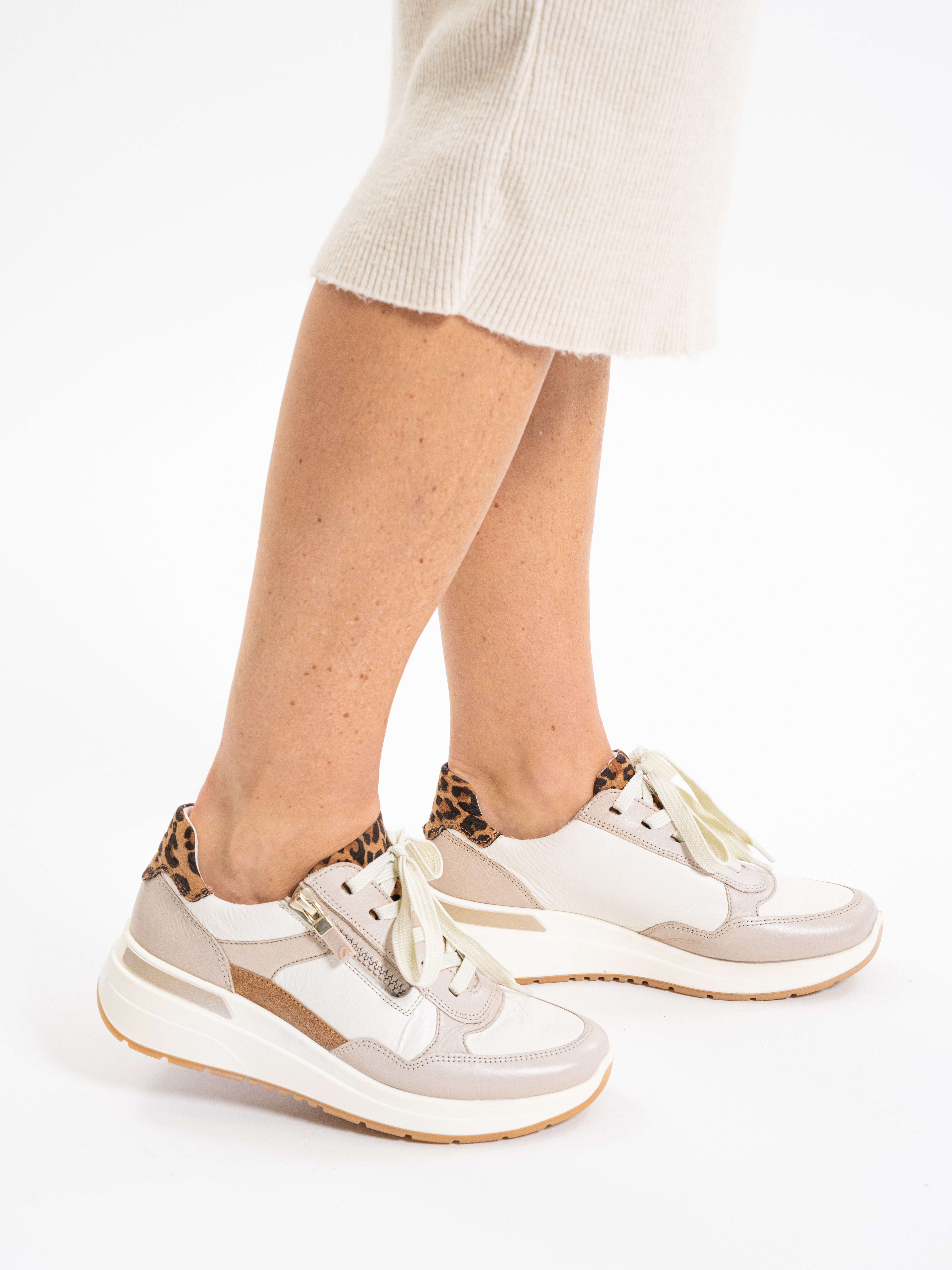 Ara GARDA Keilsneaker, Plateausneaker, Keilsneaker mit Wechselfußbett in H-Weite