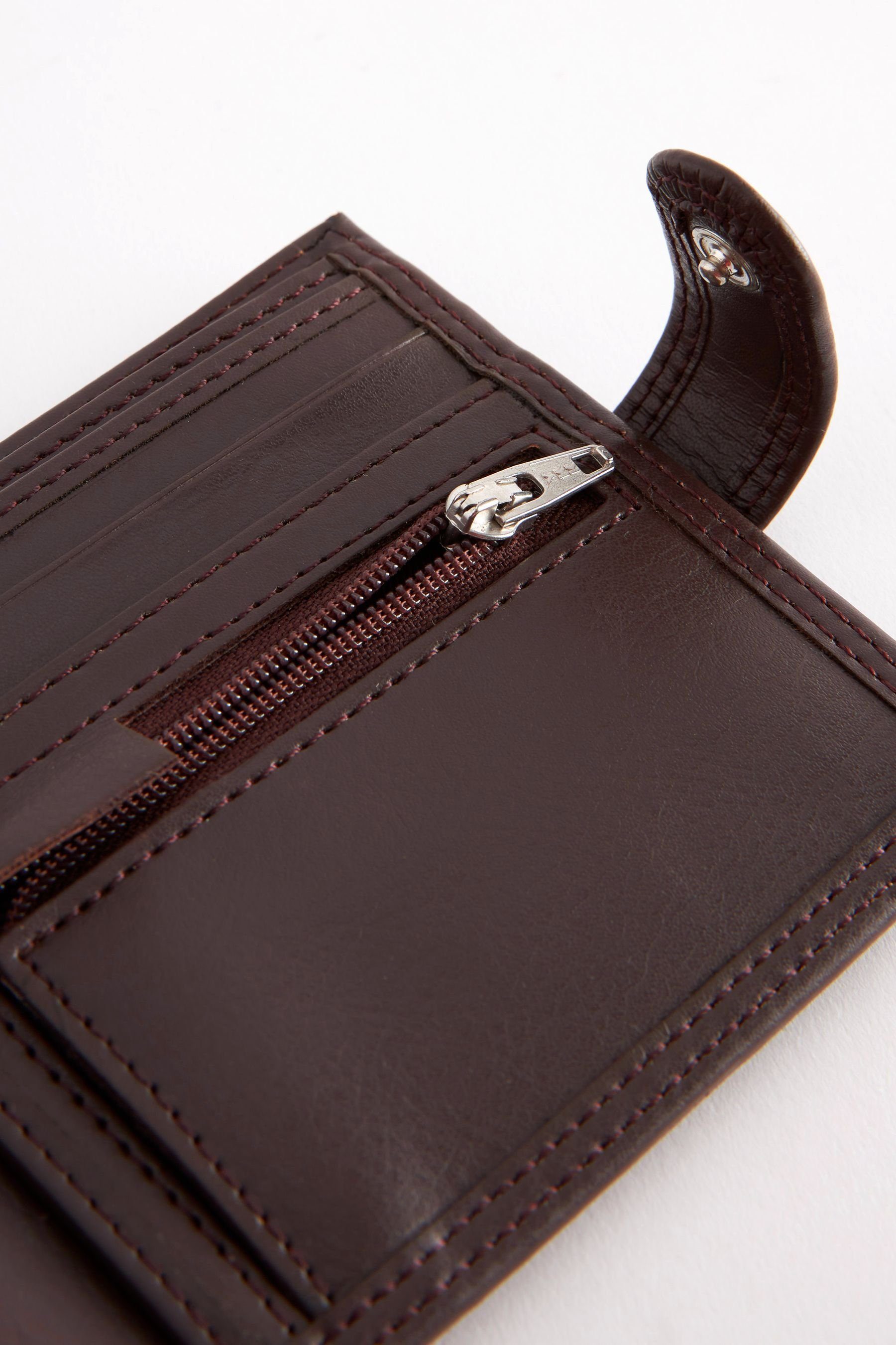 mit (1-tlg) Next Druckknopfverschluss Brieftasche Brown Brieftasche