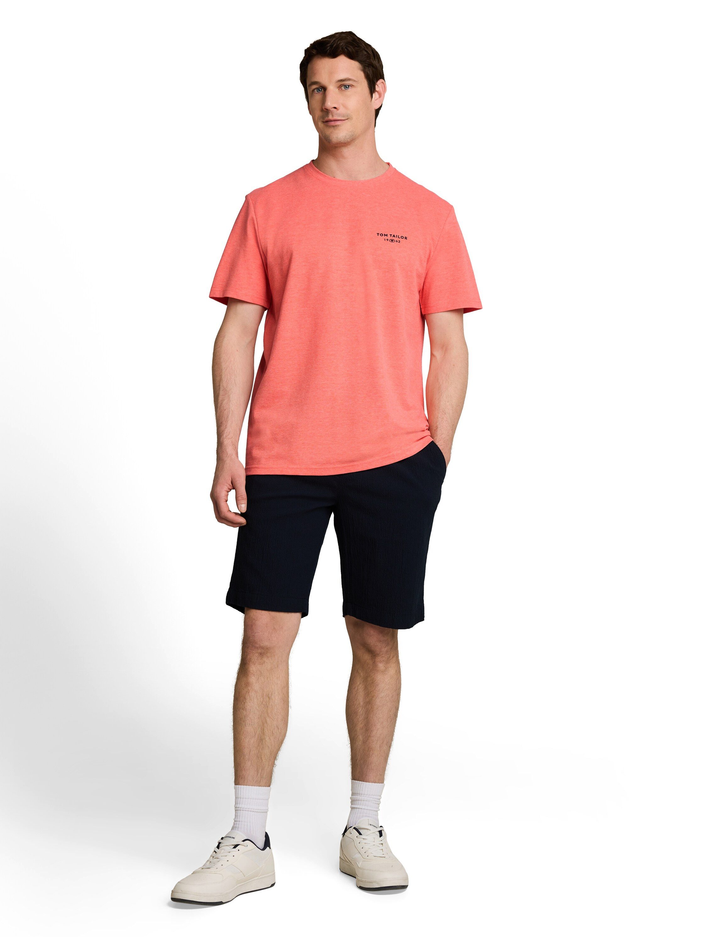 TOM TAILOR Kurzarmshirt Sommershirt mit kleinem Logo-Print – Bild 4 von 5