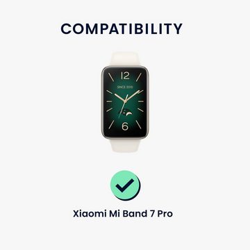 kwmobile Schutzfolie 2x Displayschutzfolie für Xiaomi Mi Band 7 Pro, (1-St), Schutzfolie für Fitness Tracker - robuster Displayschutz - transparent