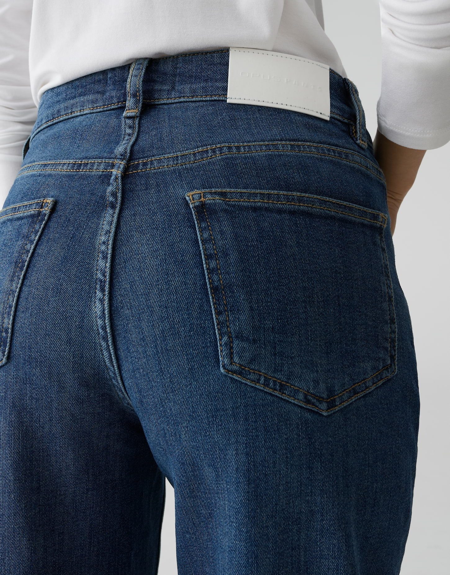 OPUS PANTS Relax-fit-Jeans Melly true Zeitloser Stil mit authentischer Waschung