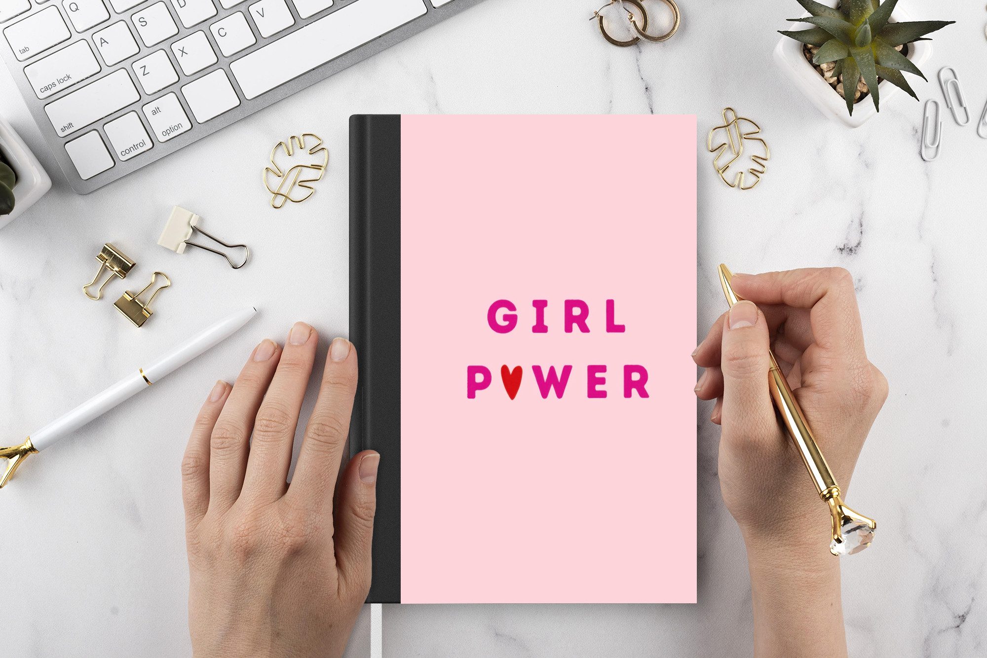 MuchoWow Notizbuch Girl-Power - Rosa - Herz, Notebook, Notizblock a5, Tagebuch, Journal Liniert
