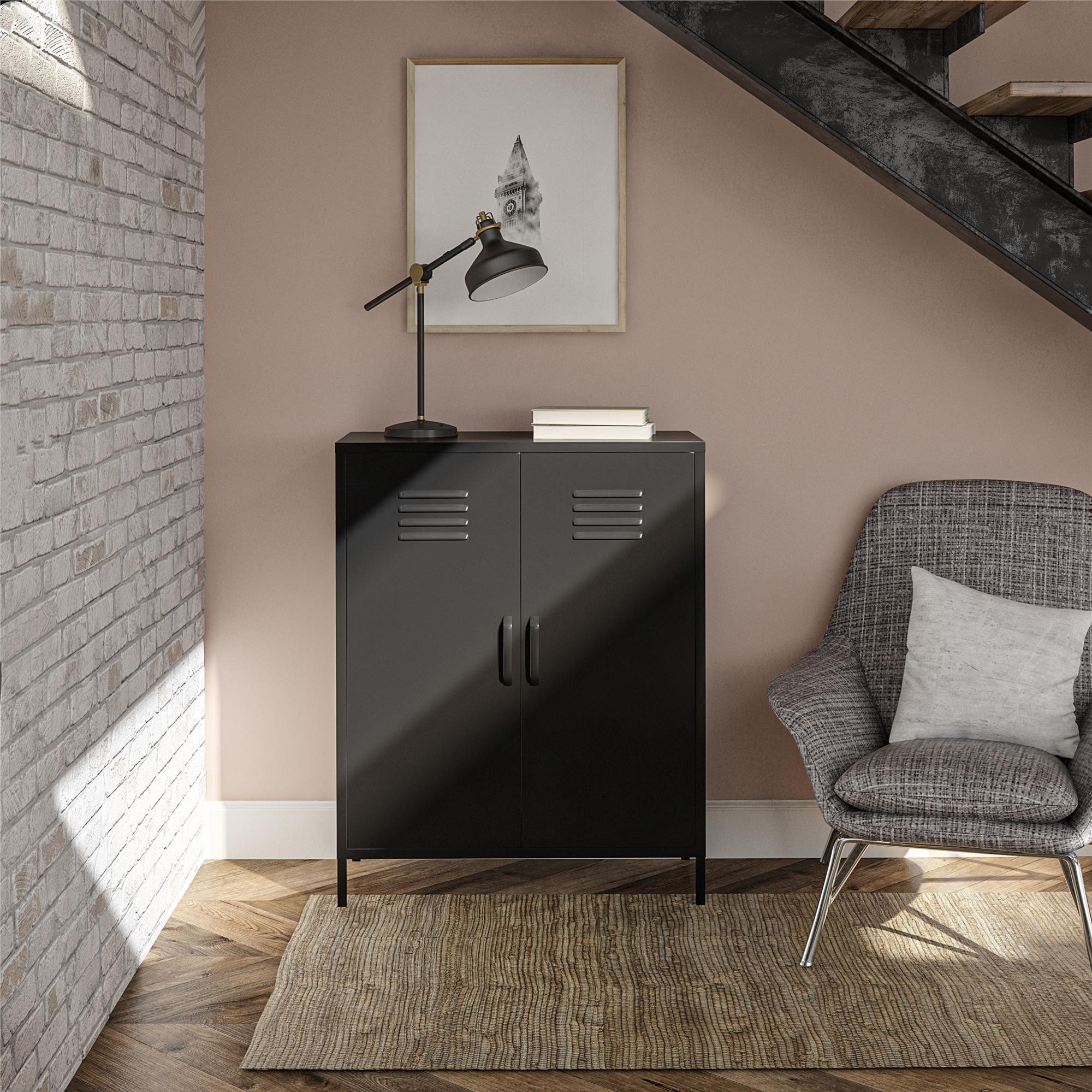 loft24 Mehrzweckschrank Mission District Highboard aus Metall, Metallschrank mit 2 Türen im Retro Look