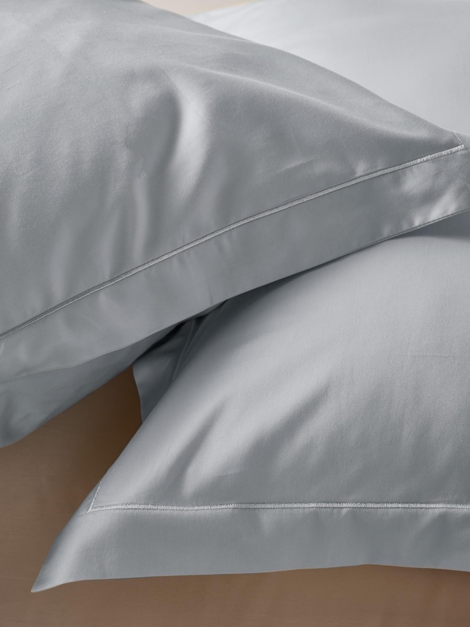 Essenza Bettwäsche Aziza, Ägyptischer Baumwollsatin, 2 teilig, unifarben