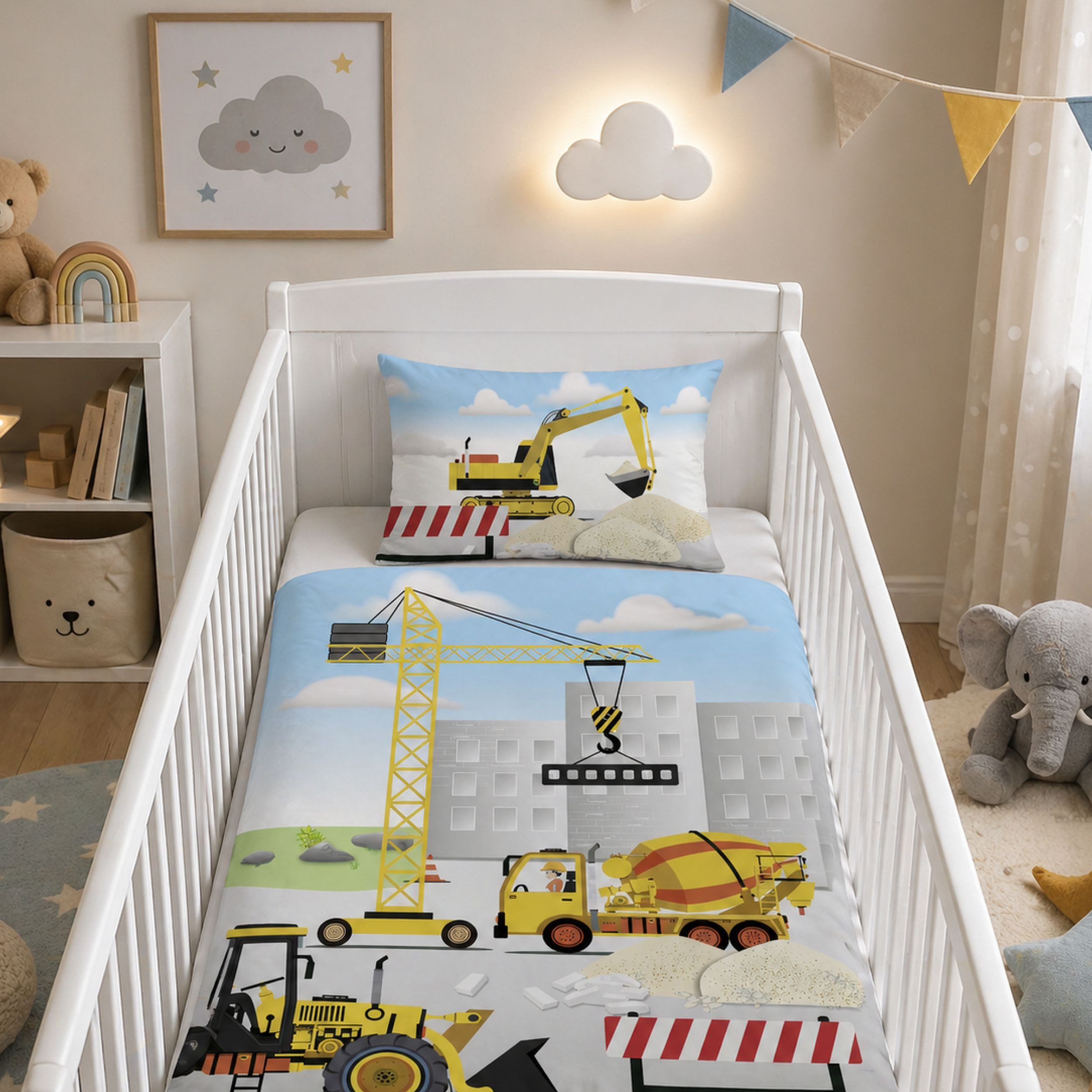 Familando Babybettwäsche Baustelle 100x135 40x60cm mit Bagger Kipper Kran, Renforcé, 2 teilig, mit liebevollem Motiv in dezenten Farben