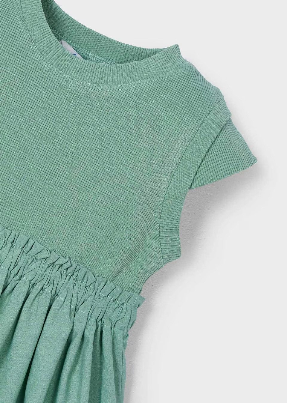 Mayoral Sommerkleid Mädchenkleid in Grün – Komfortabel & Stylisch (392734)