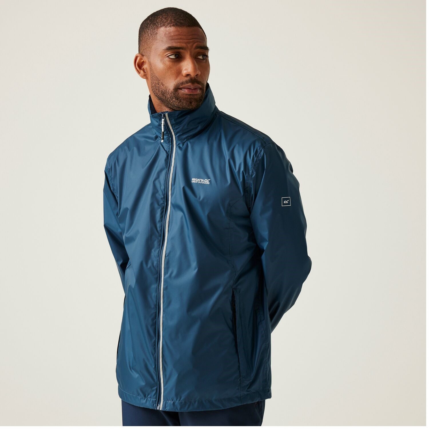 Regatta Regenjacke Lyle IV Windjacke Wasserdicht mit verschweißten Nähten günstig online kaufen