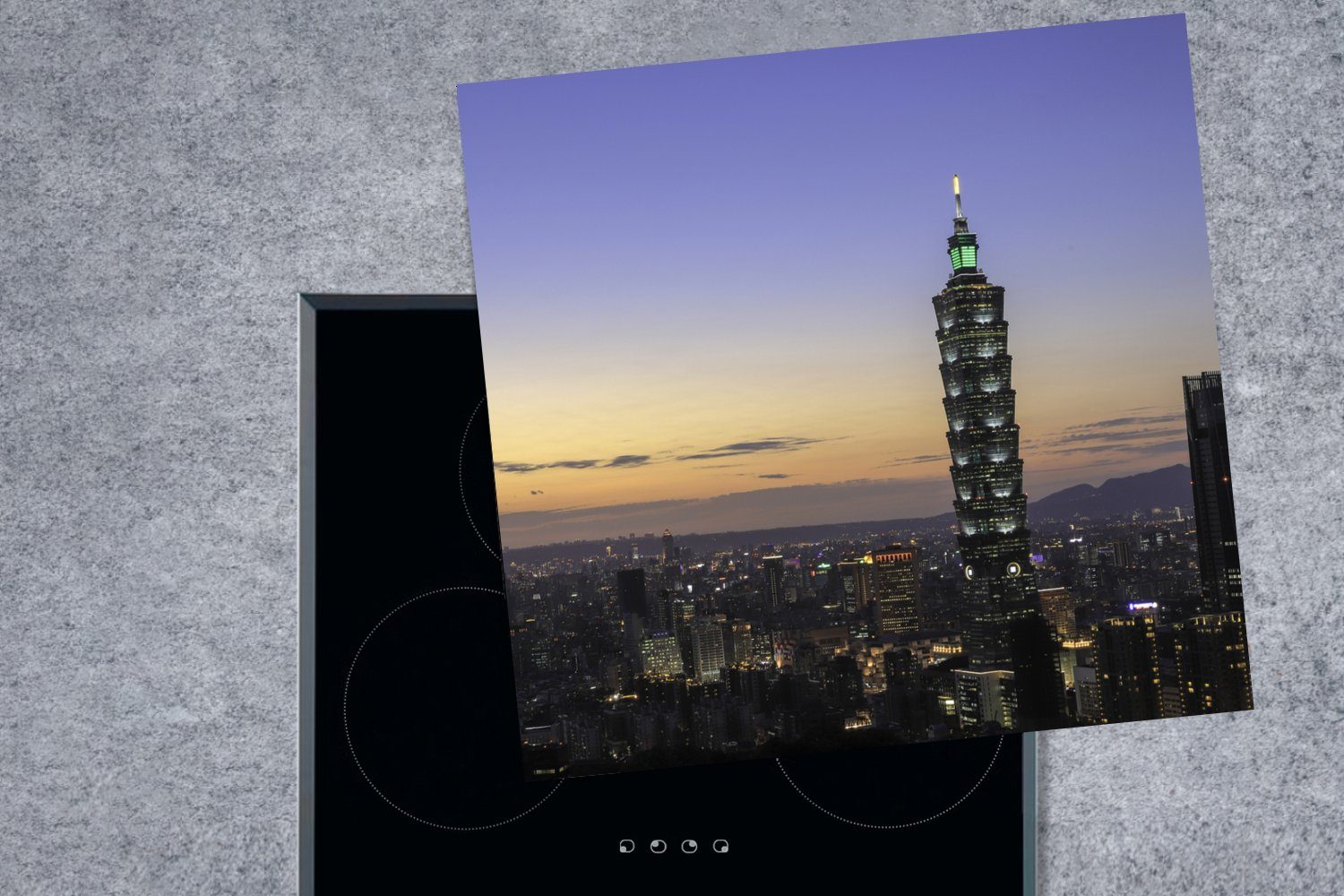MuchoWow Herdblende-/Abdeckplatte Bunter Himmel über Ceranfeldabdeckung, Taipei Vinyl, tlg), (1 Arbeitsplatte cm, küche Abend, dem am in 78x78 Taiwan für 101