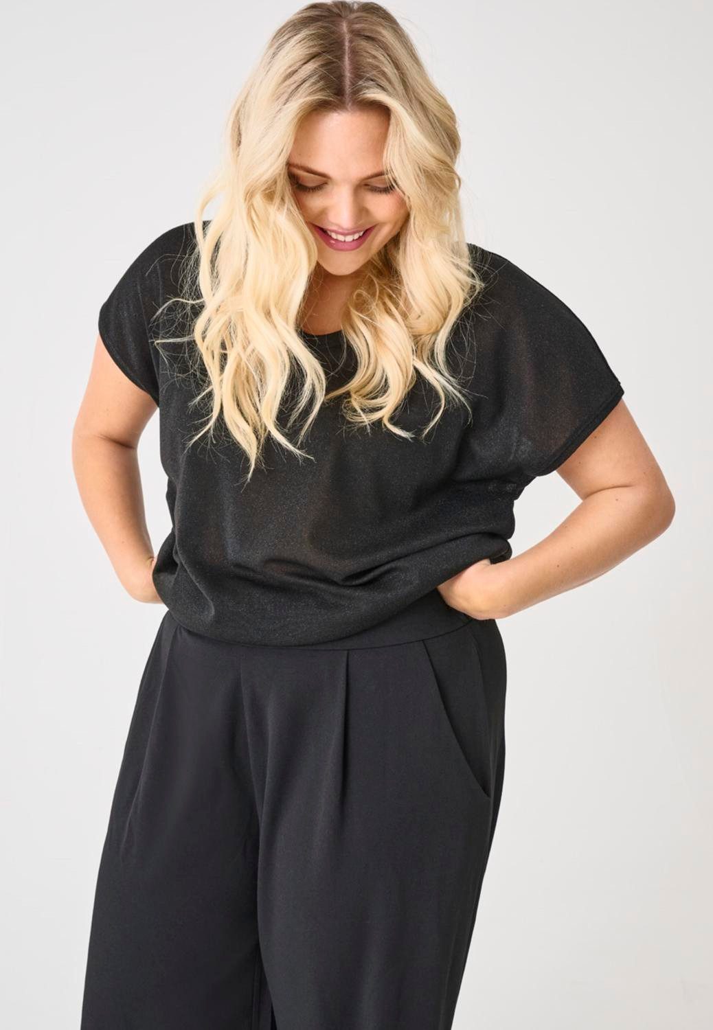 ONLY CARMAKOMA Kurzarmshirt CARSILVERY S/S V NECK LUREX TOP JRS NOOS günstig online kaufen