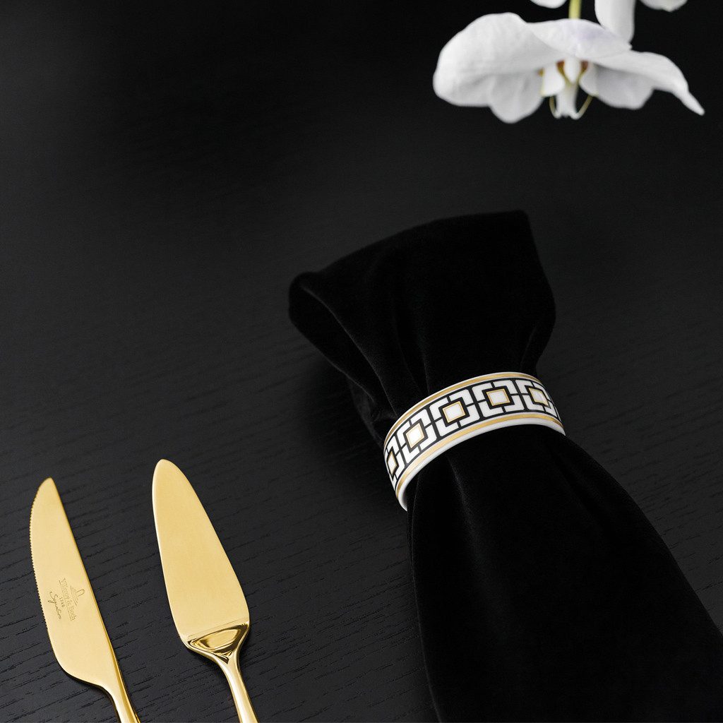 Villeroy & Boch Signature Serviettenring MetroChic Gifts Serviettenring 6,5x2,5x5,5cm, Porzellan, (1-tlg), Premium Bone Porcelain, 1 Stck, spülmaschinenfest