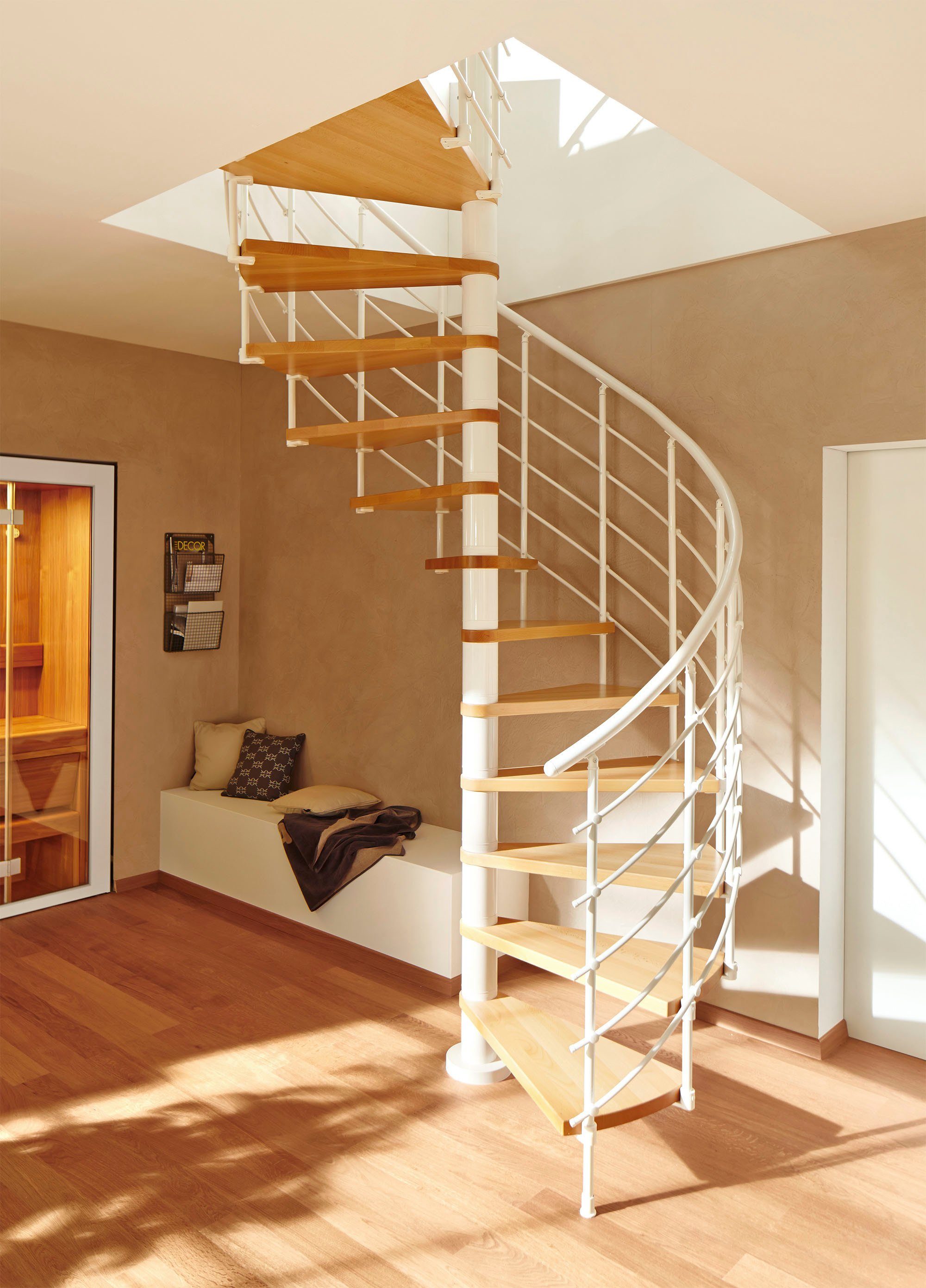 Dolle Spindeltreppe Oslo, für Geschosshöhen bis 299 cm, Stufen offen, Ø 120 cm, Stufen aus Leimholz, lackiert, Metall pulverbeschichtet weiß