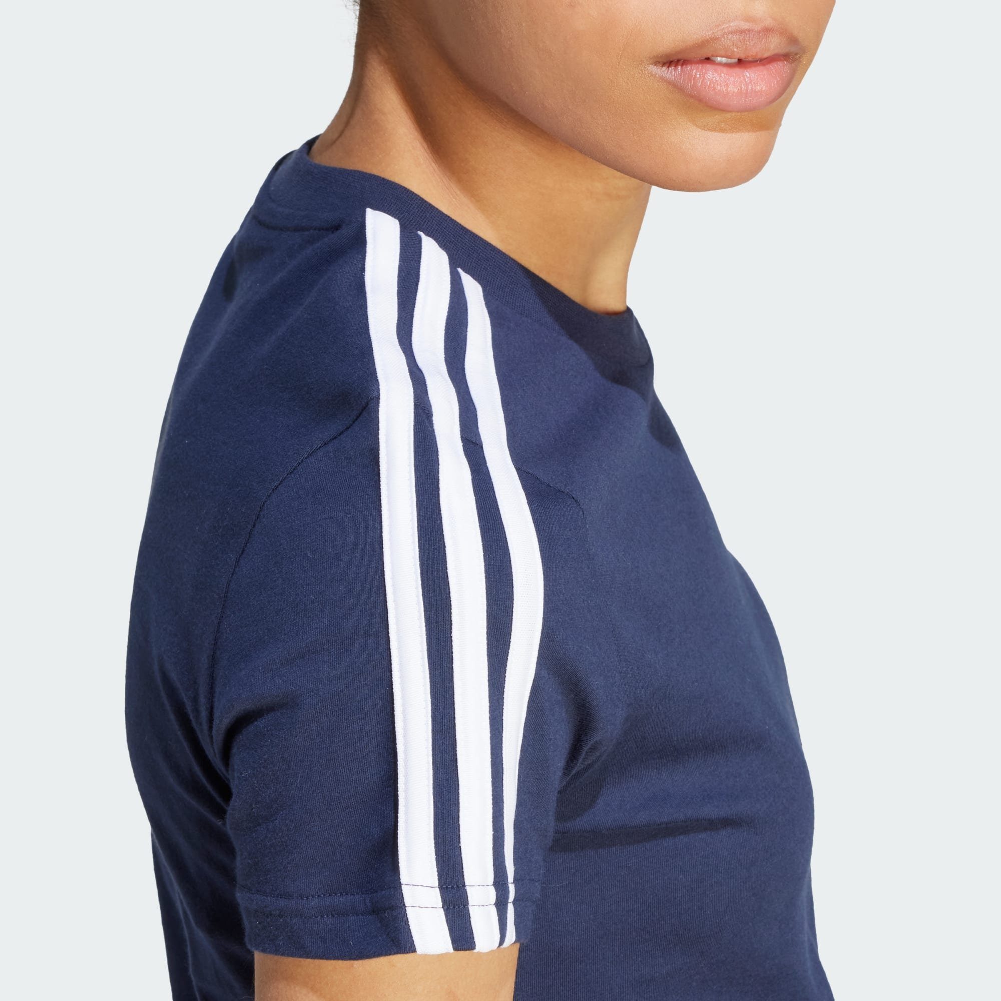 / White adidas 3-STREIFEN SLIM LOUNGEWEAR T-SHIRT Ink T-Shirt Legend Sportswear ESSENTIALS