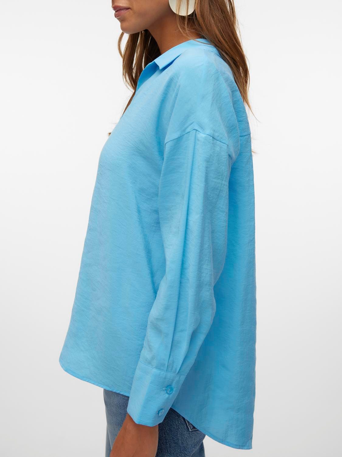 Vero Moda Blusenshirt Legere Hemdbluse Oversized Seidig VMQUEENY VMQUEENY LS OVERSIZE SHIRT WVN GA NOOS