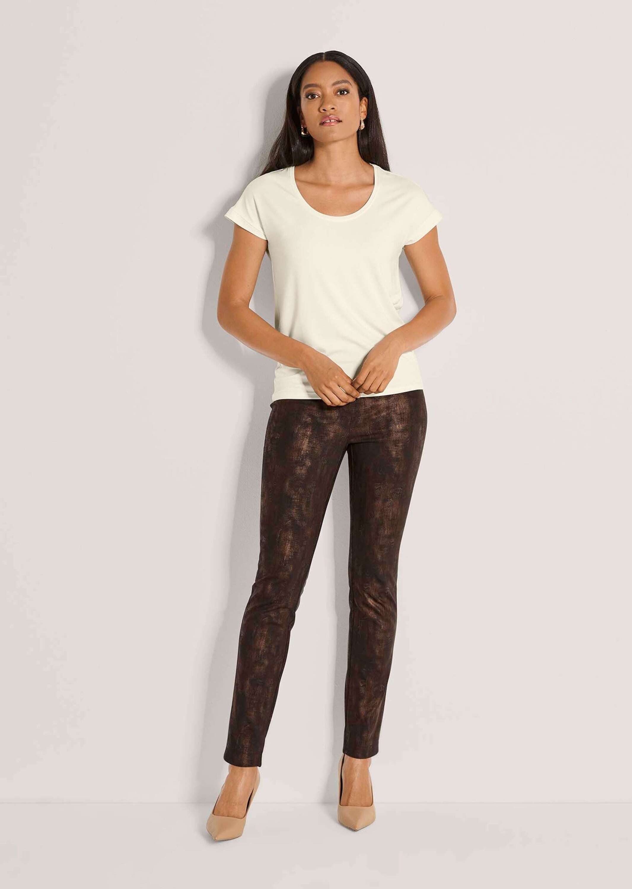 MADELEINE Jerseyhose Schmale Hose mit Animal-Print Breiter elastischer Bund, Steppnähte & Teilungsnaht