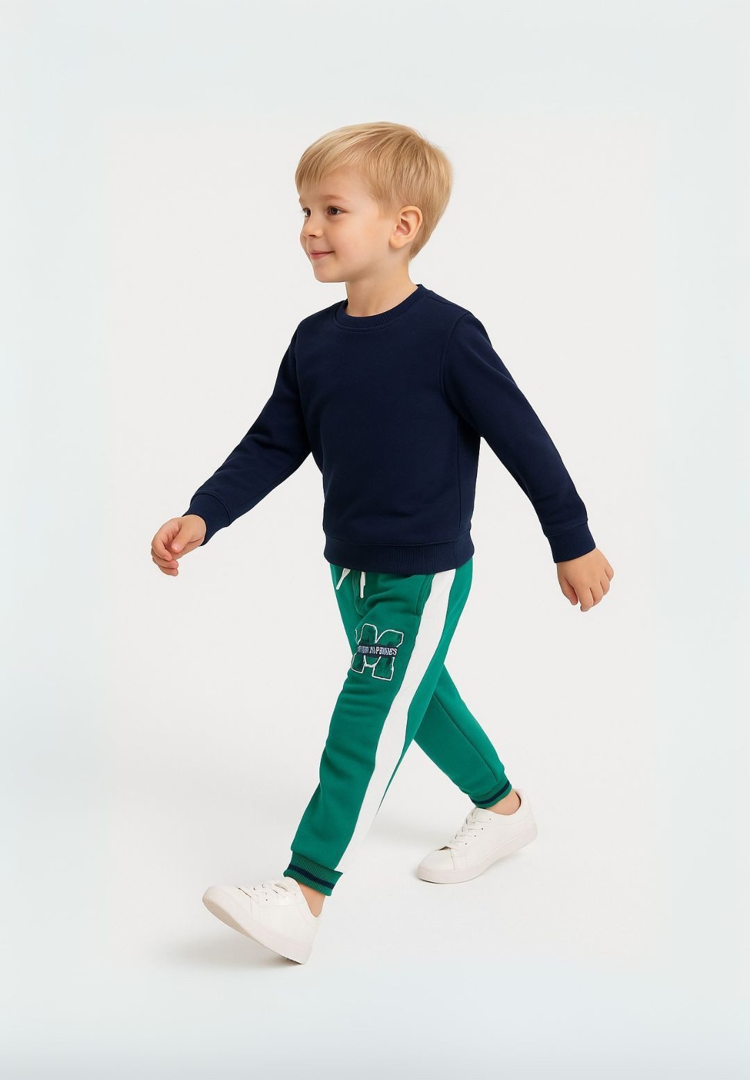 MINOTI Jogginghose Sweathose mit Applikation (3m-8y) günstig online kaufen