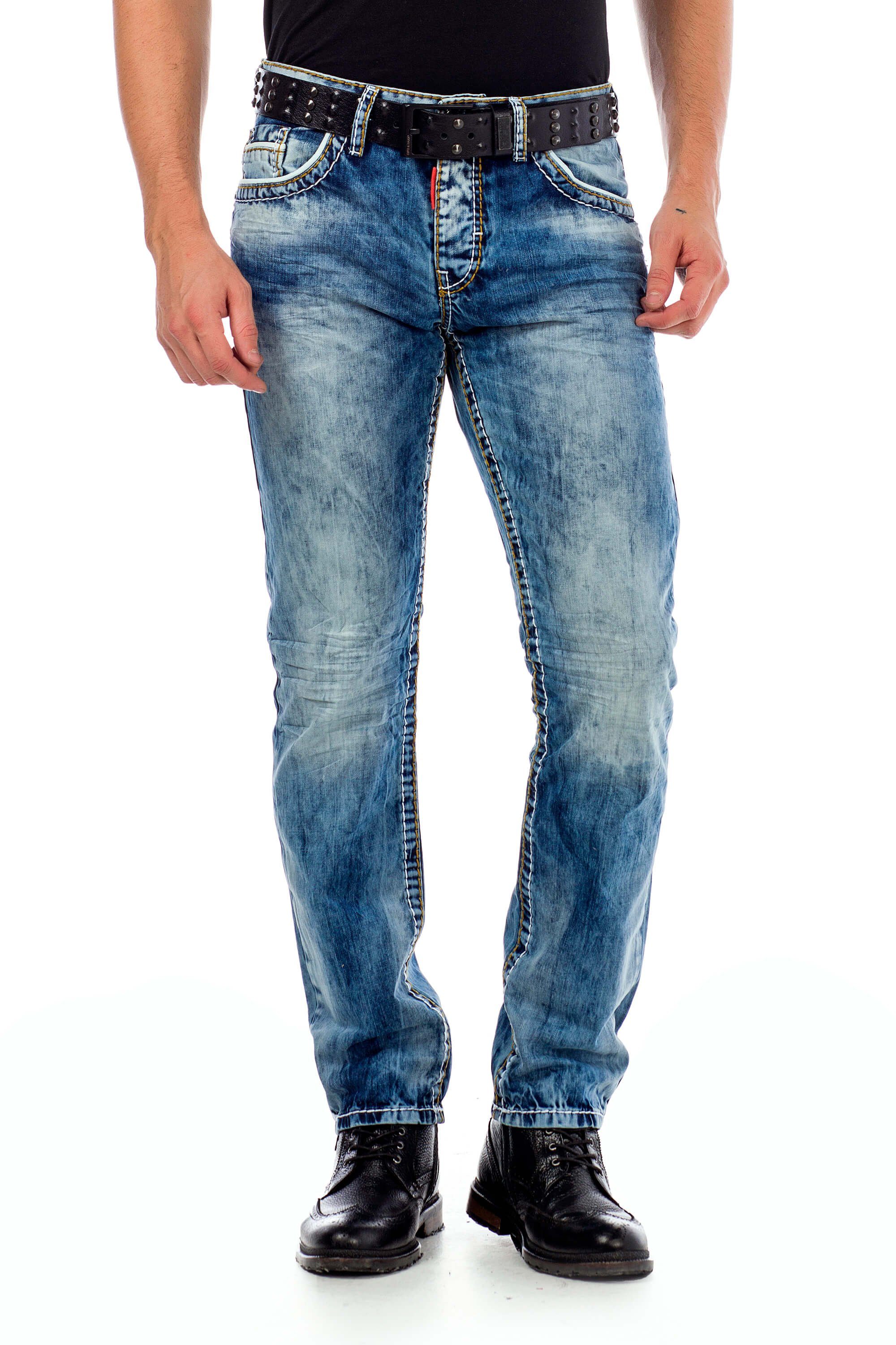 Herren Jeans Cipo & Baxx Slim-fit-Jeans mit Knopftaschen in Regular Fit