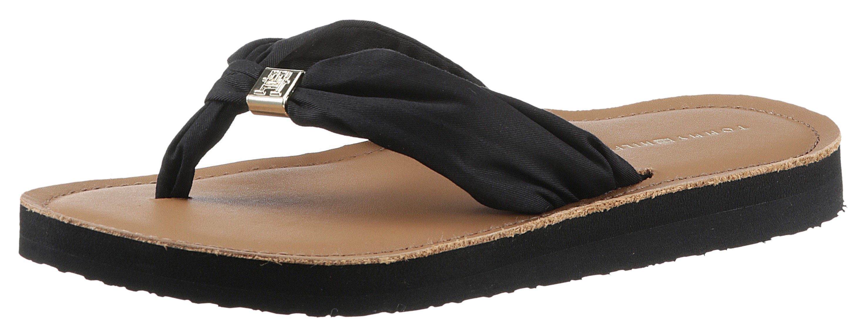 Tommy Hilfiger TH ELEVATED BEACH SANDAL Шлепанцы, Sommerschuh, Bequemschuh, Flats, Schlappen mit TH-Schmuckelement