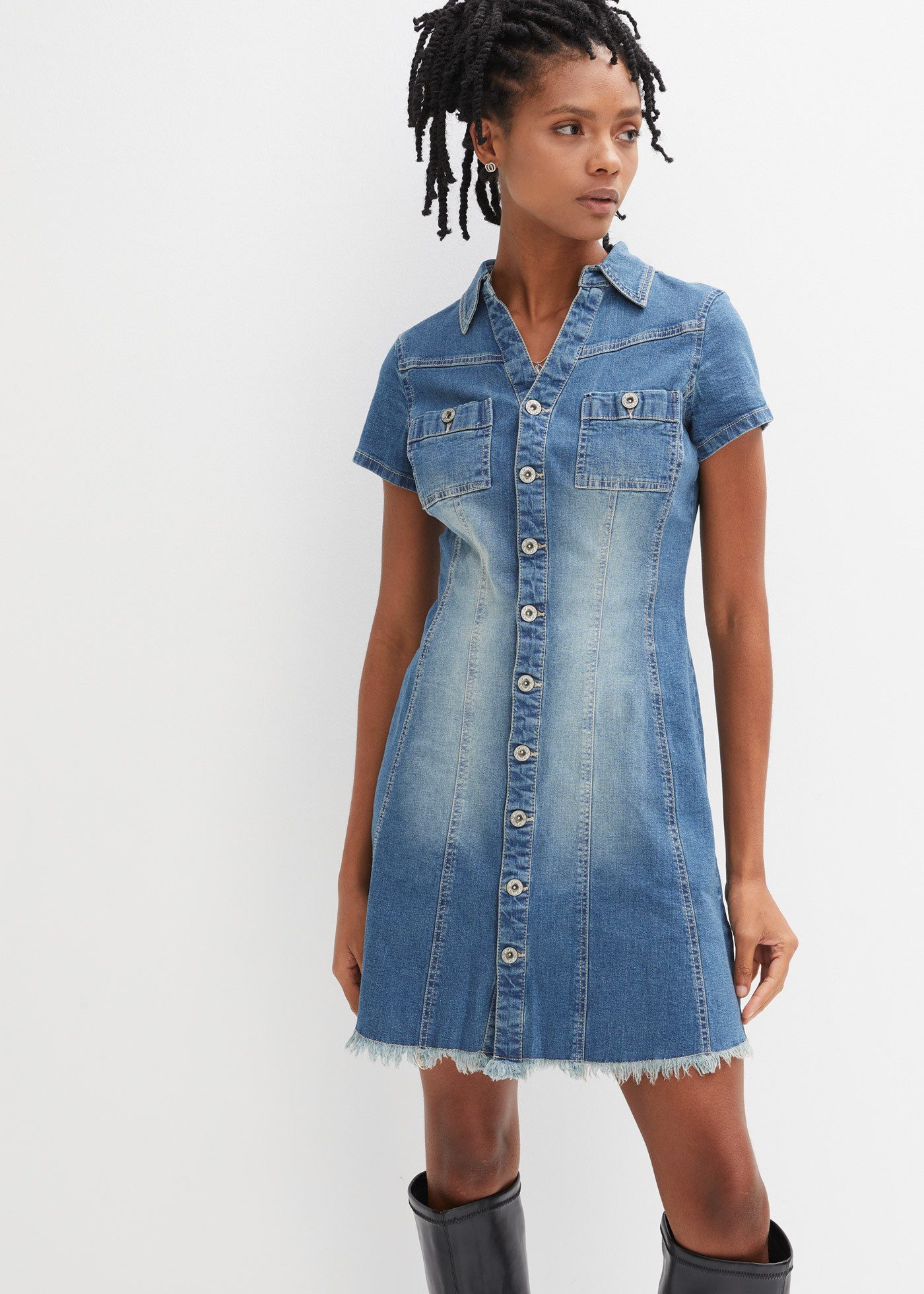 bonprix Jeanskleid A-Linien-Schnitt, kurzer Arm, tailliertes Design, mit Brusttaschen