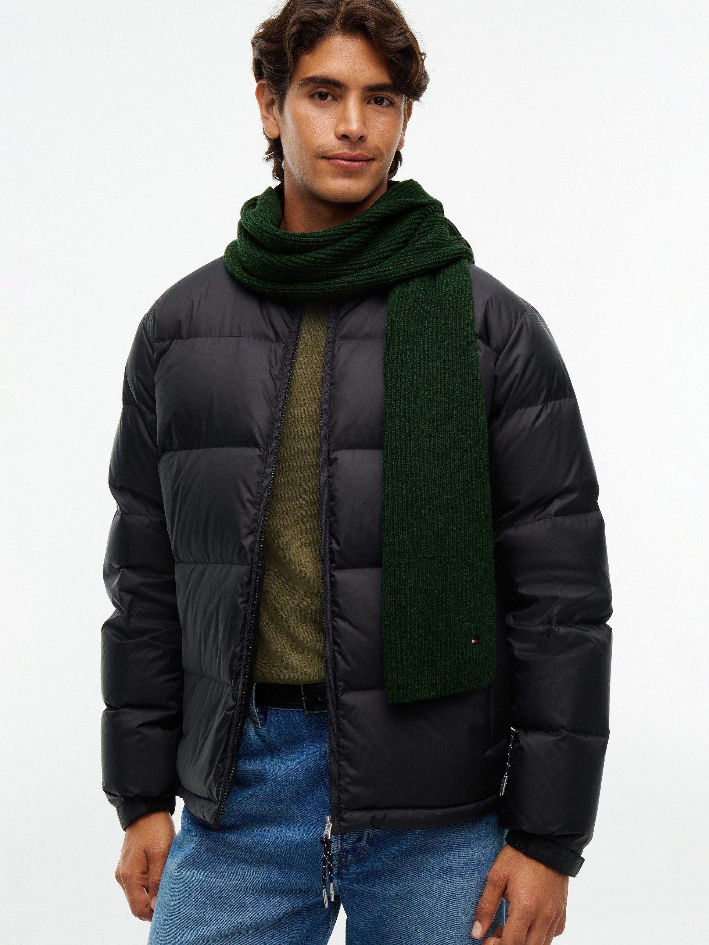 Tommy Hilfiger Strickschal TH FLAG PIMA COTTON CASH SCARF, mit Logostickerei, mit Kaschmiranteil Unisex