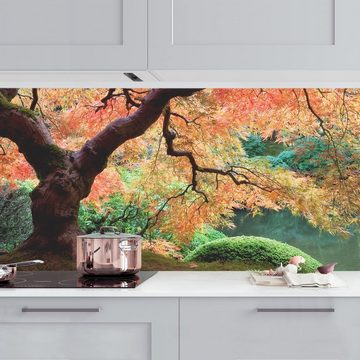 Bilderdepot24 Küchenrückwand rot dekor Bäume Wald Natur Japanischer Garten Wandverkleidung Küche, (1-tlg., Nischenrückwand - für Fliesenspiegel ohne Bohren - matt), Spritzschutz Rückwand Küche Herd - Folie selbstklebend versch. Größen