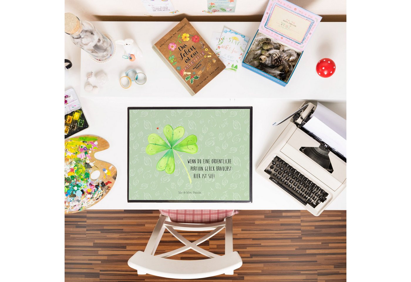 Thumbnail - Mr. & Mrs. Panda Schreibtischunterlage Blume Kleeblatt - Blattgrün - Geschenk, Schreibwaren, Sommer Deko, Bü, (Packung, ...