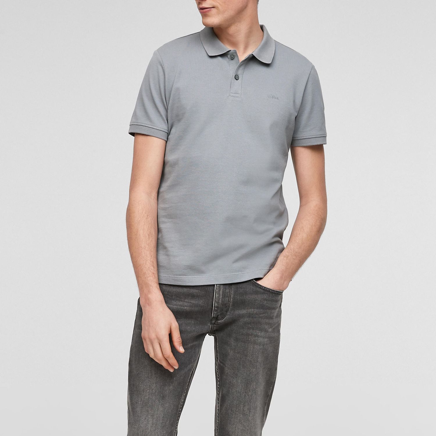 s.Oliver Poloshirt Basic (1-tlg) Poloshirt mit Logostickerei