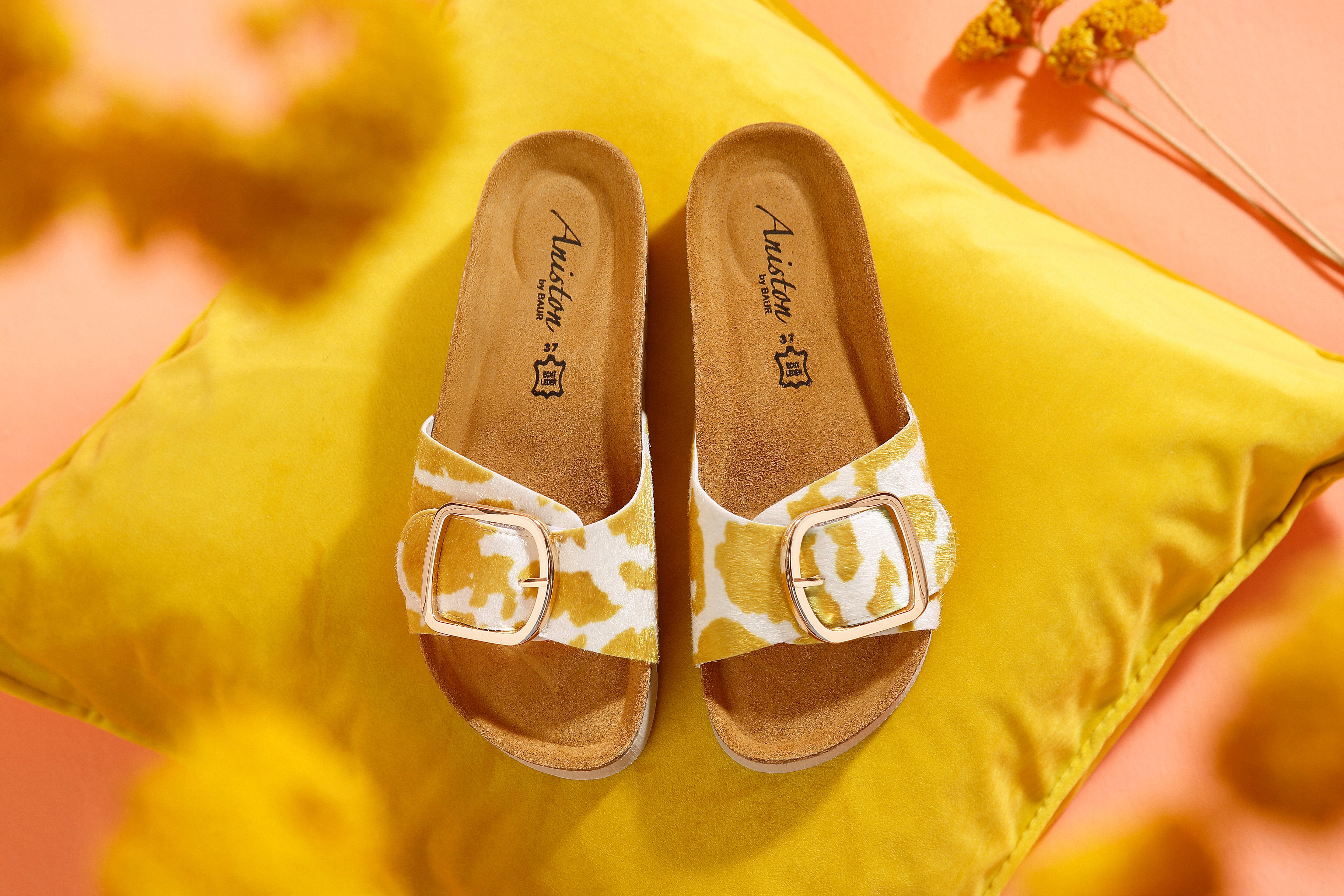 Aniston SHOES Pantolette Sommerschuh, Strandschuh, Hausschuh - NEUE KOLLEKT günstig online kaufen