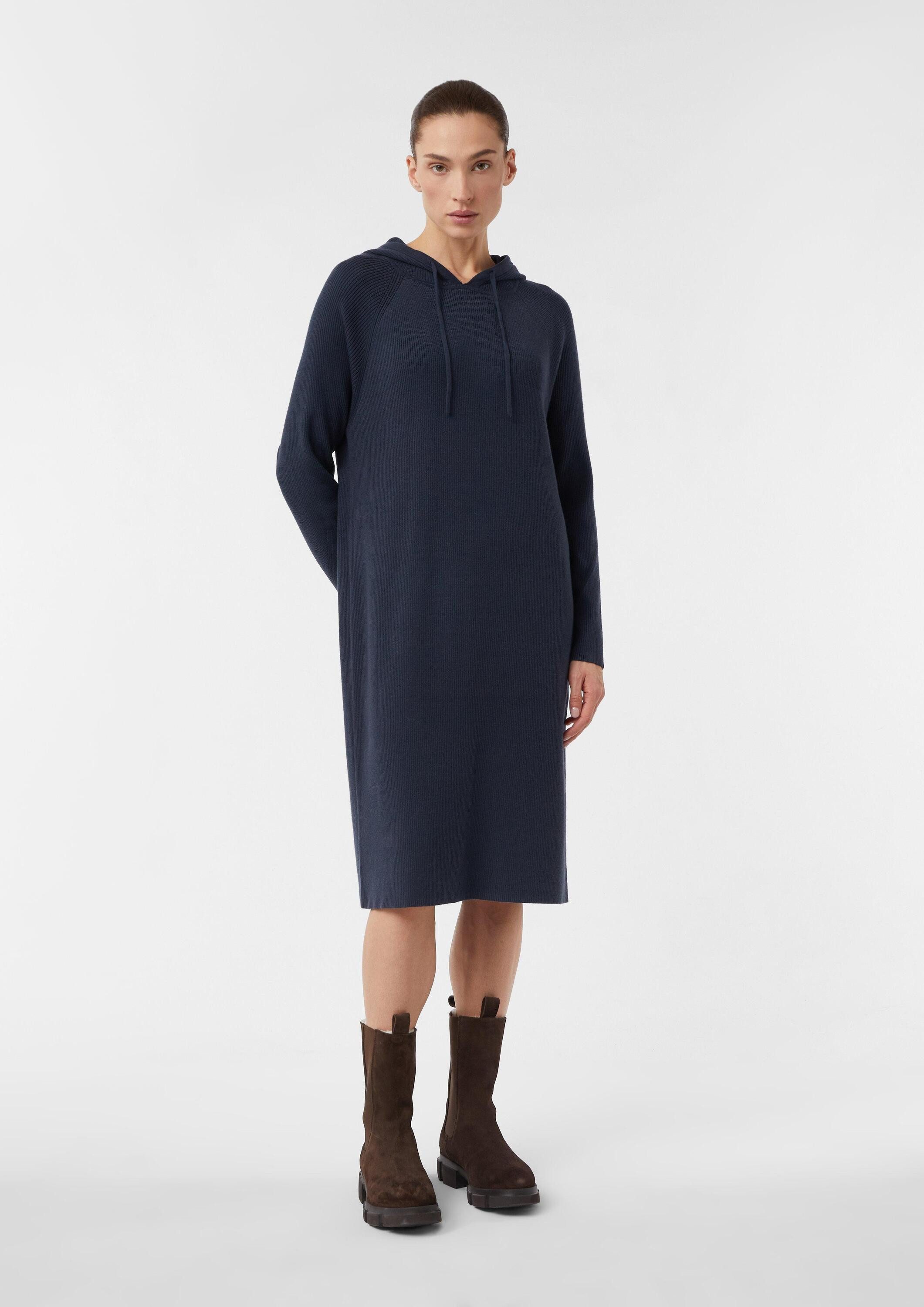 comma Midikleid Kleid Strickkleid mit Kapuze und Raglanärmeln