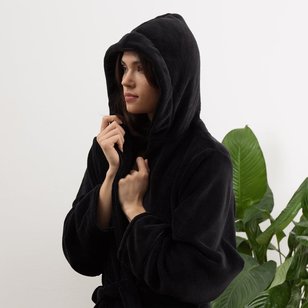 Lumaland Bademantel Luxury Mikrofaser Bademantel mit Kapuze, Mikrofaser, 1x Lumaland Luxury Mikrofaser Bademantel mit Kapuze für Damen und Herren - Schwarz - Größe M, Damen & Herren verschiedene Farben S-XXL