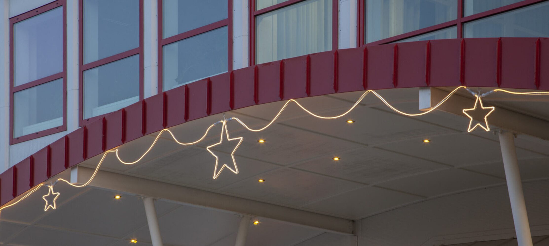 STAR TRADING Beleuchtetes Fensterbild 60-flammig, Glas, warmweiß, L280mm