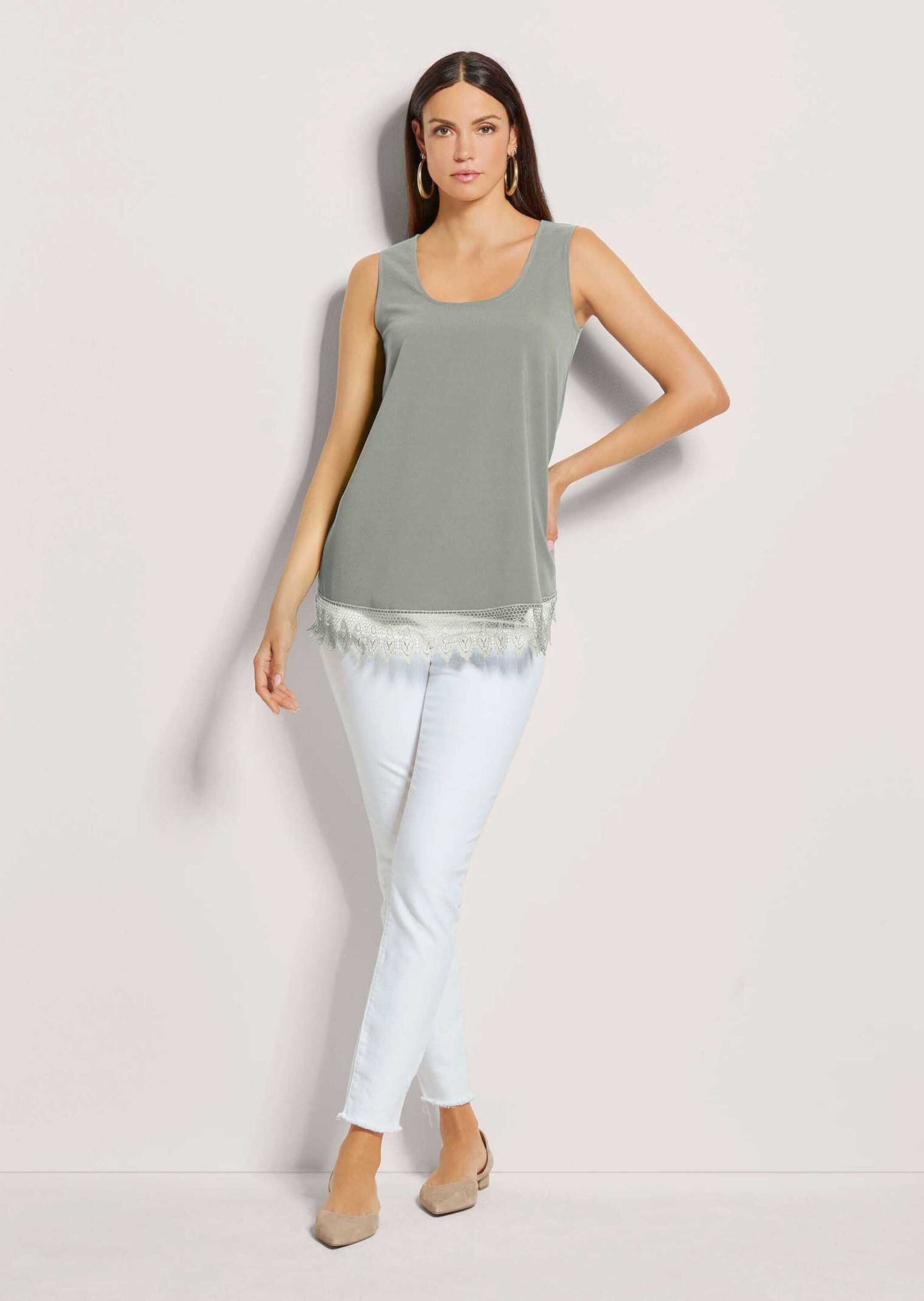 MADELEINE Kurzarmbluse Top mit Spitze