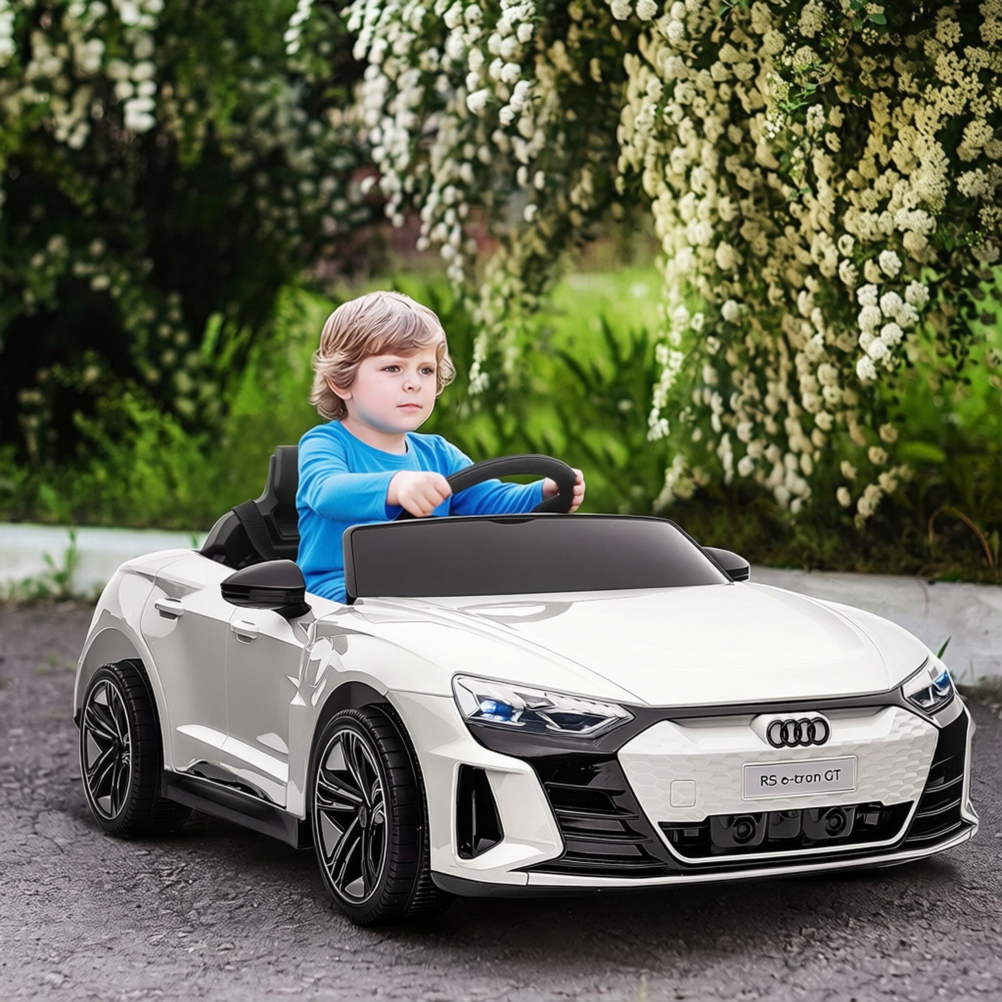 HOMCOM Elektro-Kinderauto 12V Audi E-tron mit Fernbedienung, Musikfunktion, Belastbarkeit 25 kg, (1-tlg), für Garten, Balkon, Weiß