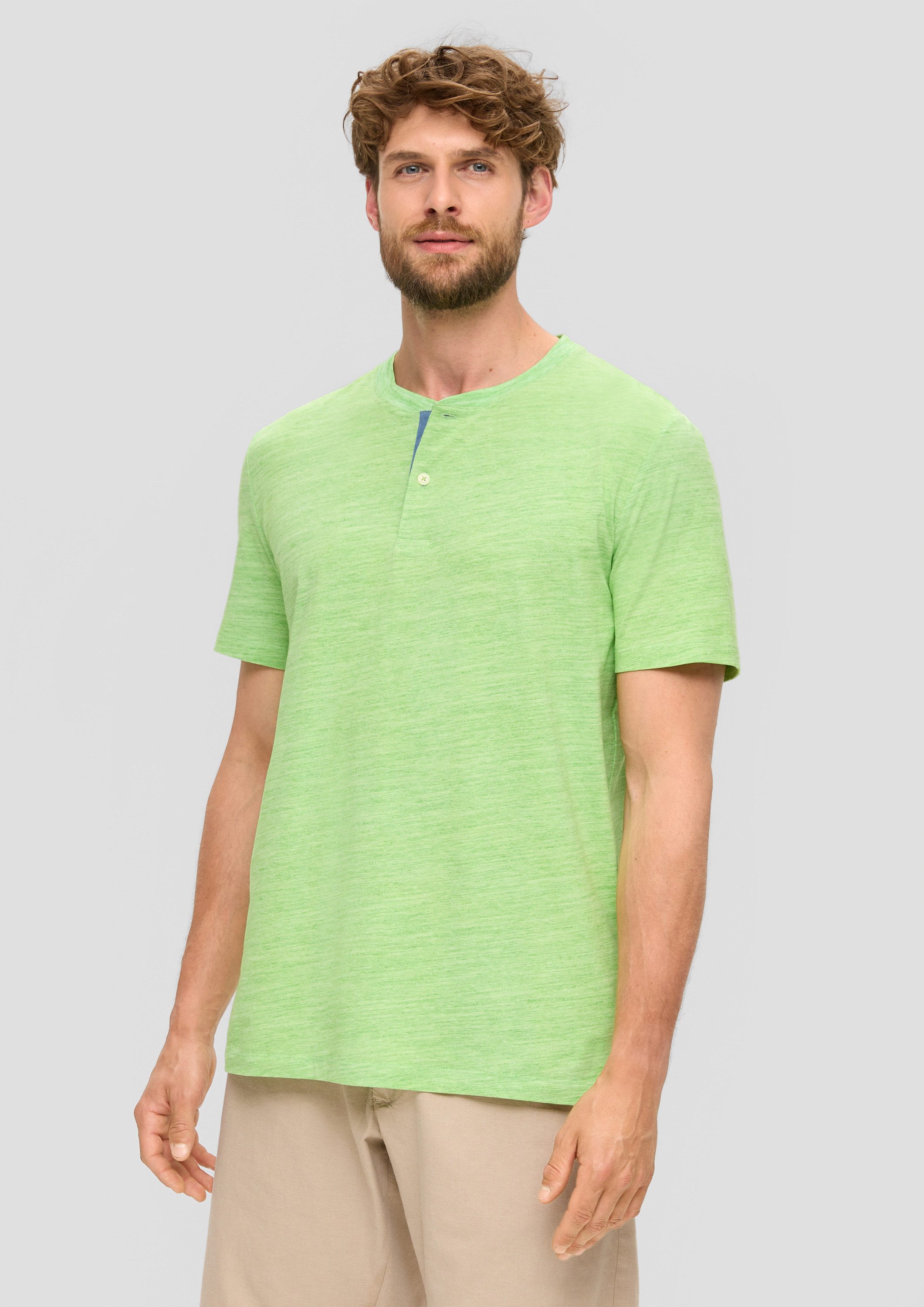 s.Oliver Kurzarmshirt T-Shirt Meliertes T-Shirt mit Henley-Ausschnitt