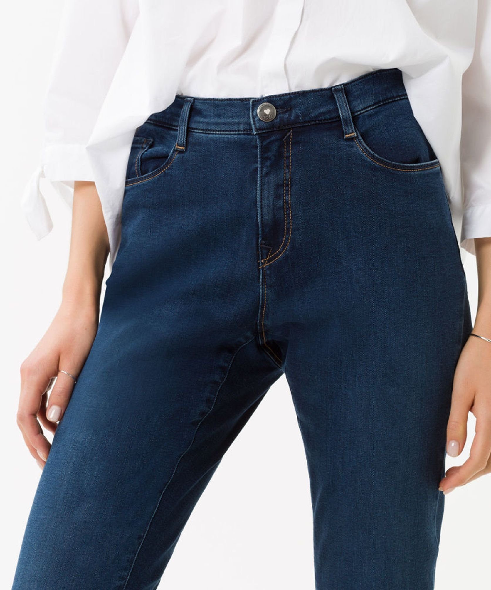 (25) 5-Pocket-Jeans REGULAR Brax SLIGHTLY BLUE USED 70-4000