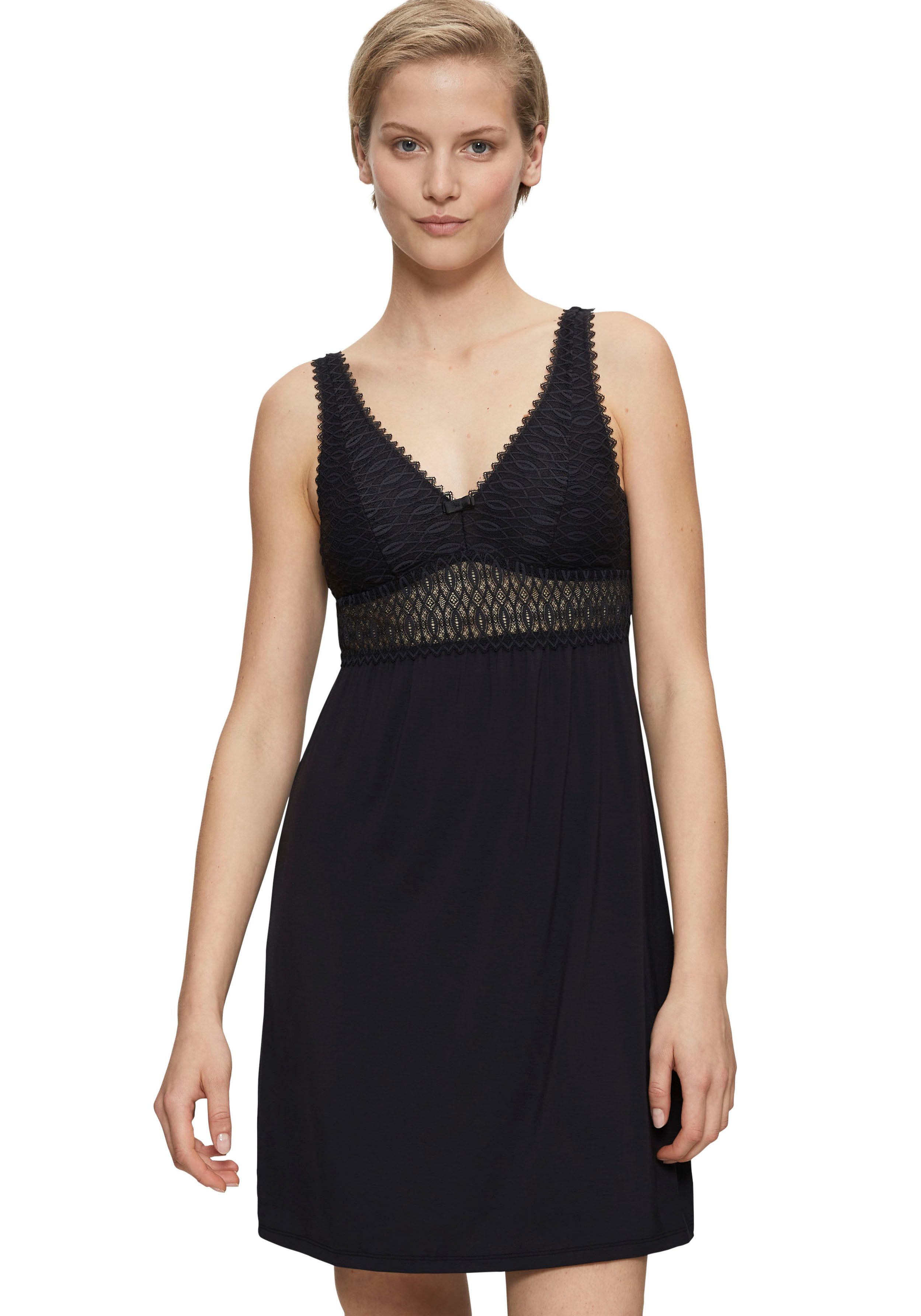 Triumph Nachthemd Aura Spotlight NDK 01 X Cups mit Spitze besetzt günstig online kaufen